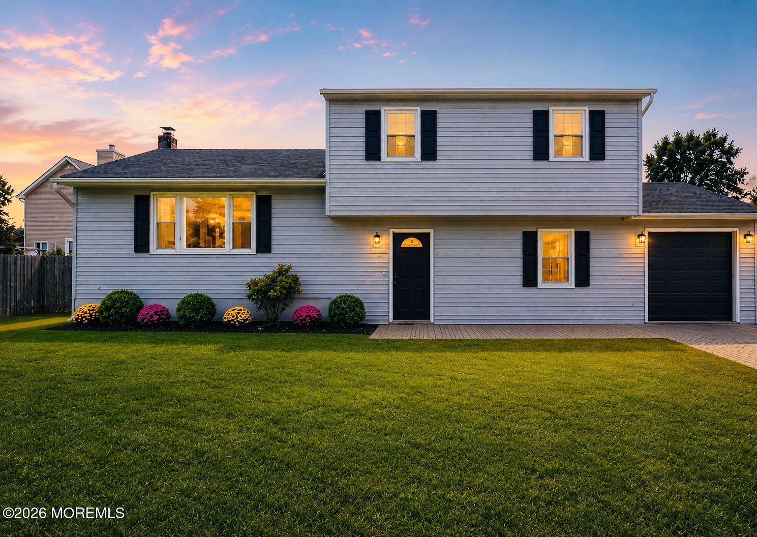 1532 8th Ave, Toms River, NJ 08757