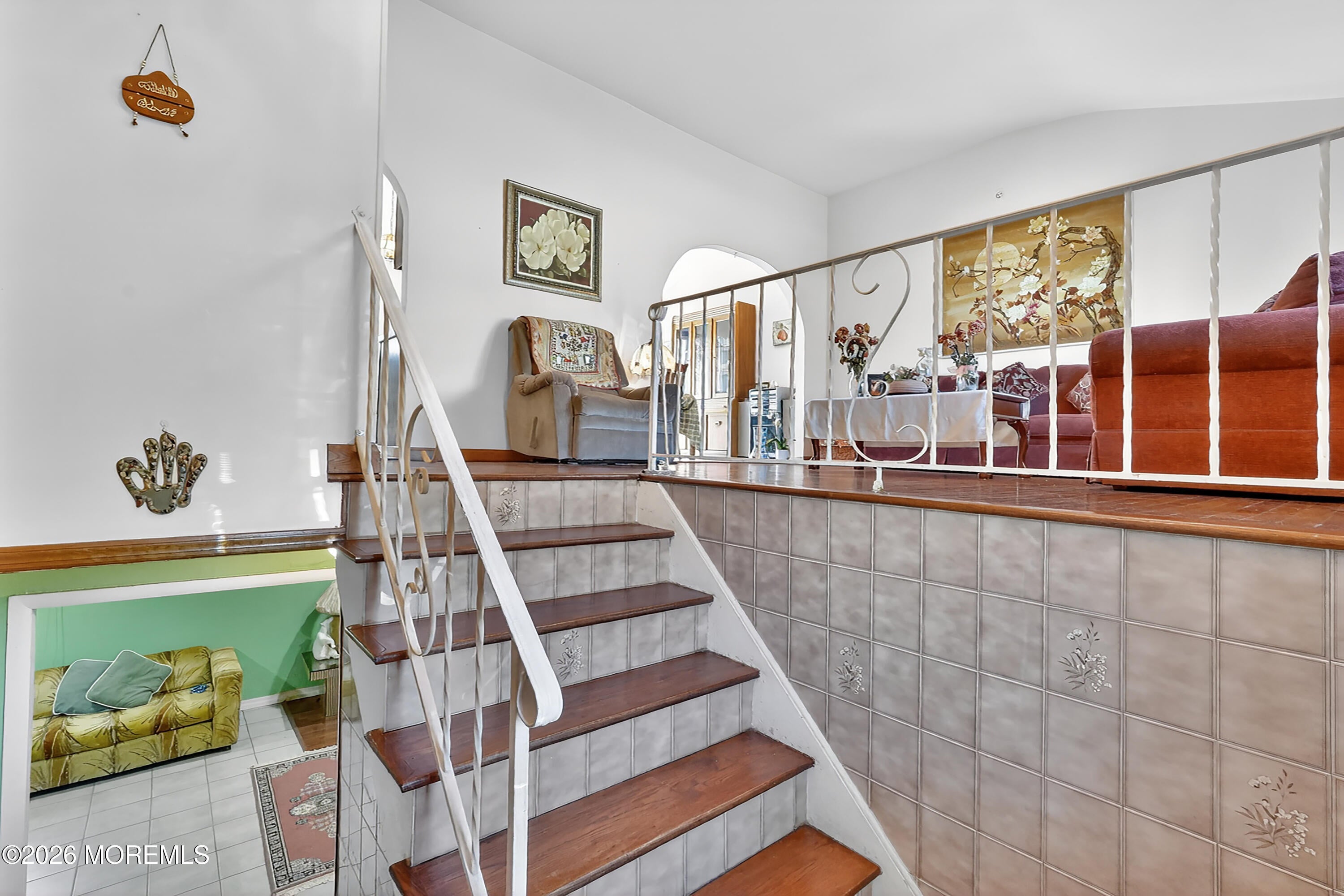 9 Newport Dr, Howell, NJ 07731 photo