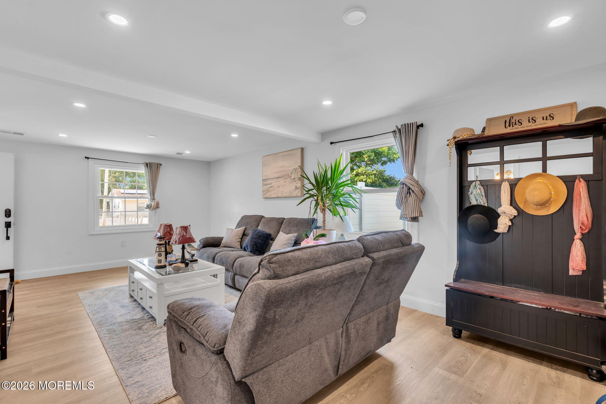 409 Predmore Ave, Lanoka Harbor, NJ 08734 photo