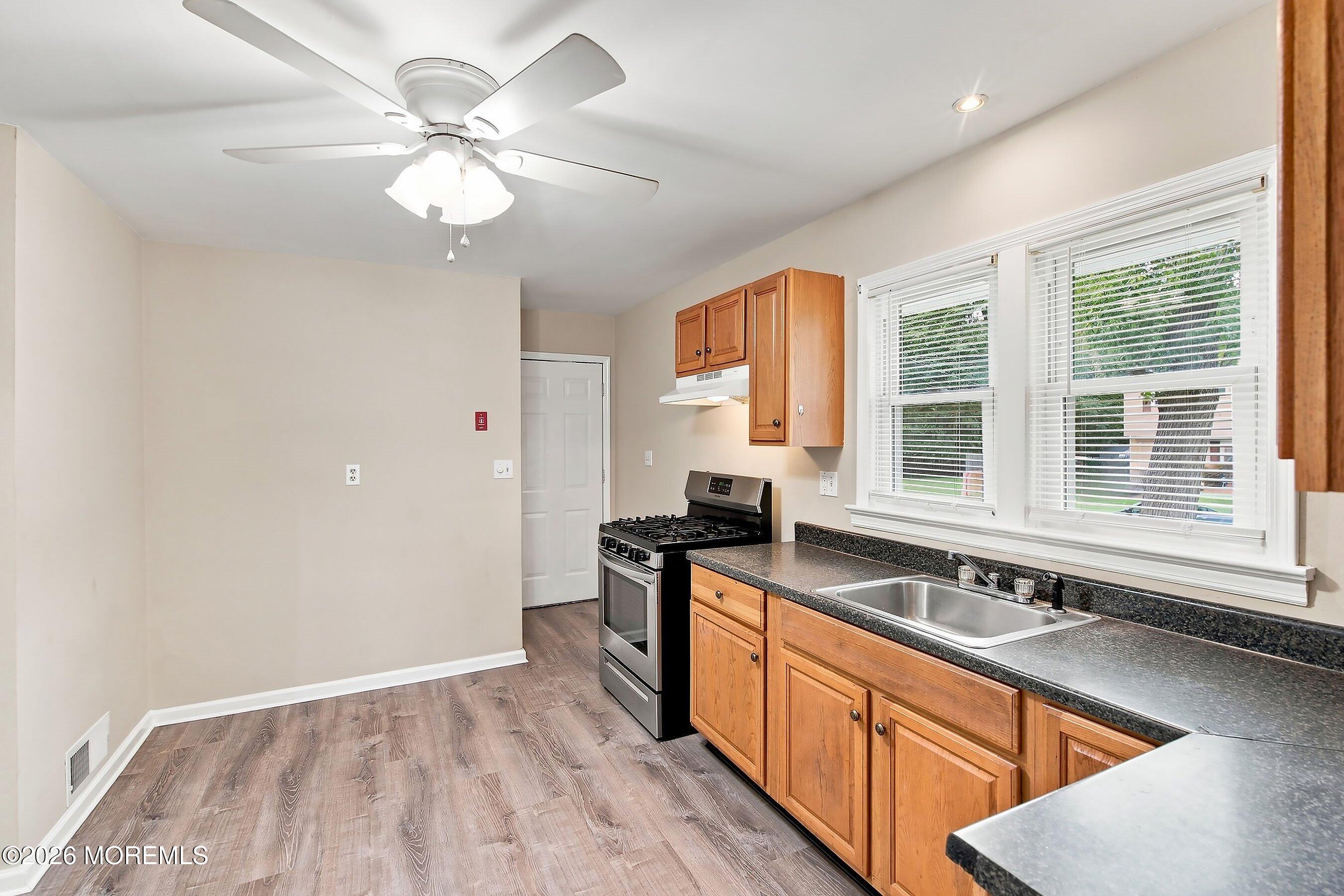 13 Charles St, Matawan, NJ 07747 photo