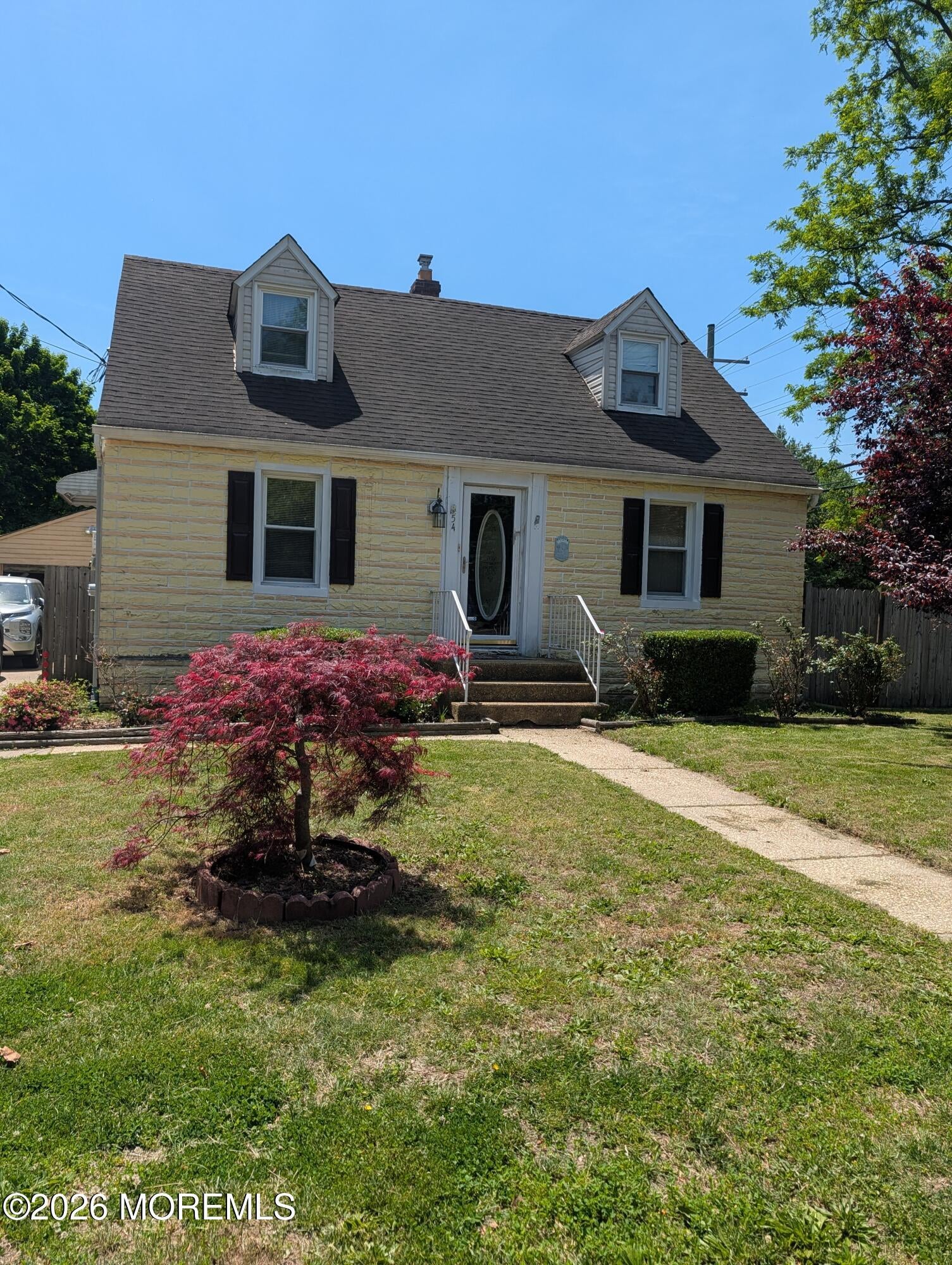 54 Clinton Ave, Eatontown, NJ 07724