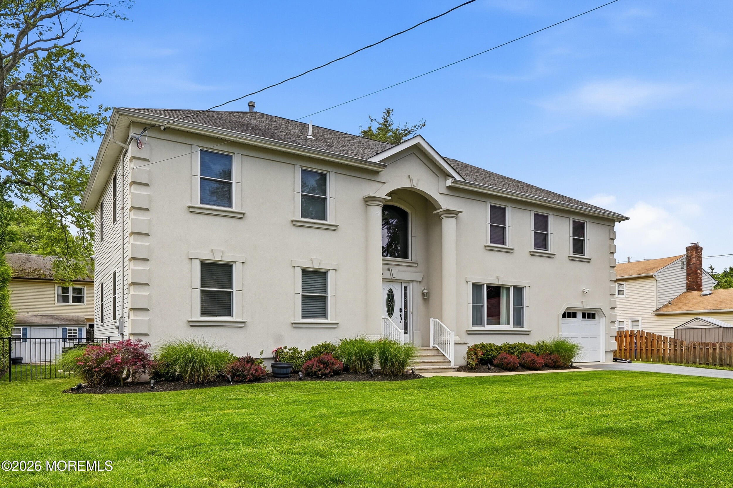 1910 Holbrook St, Oakhurst, NJ 07755