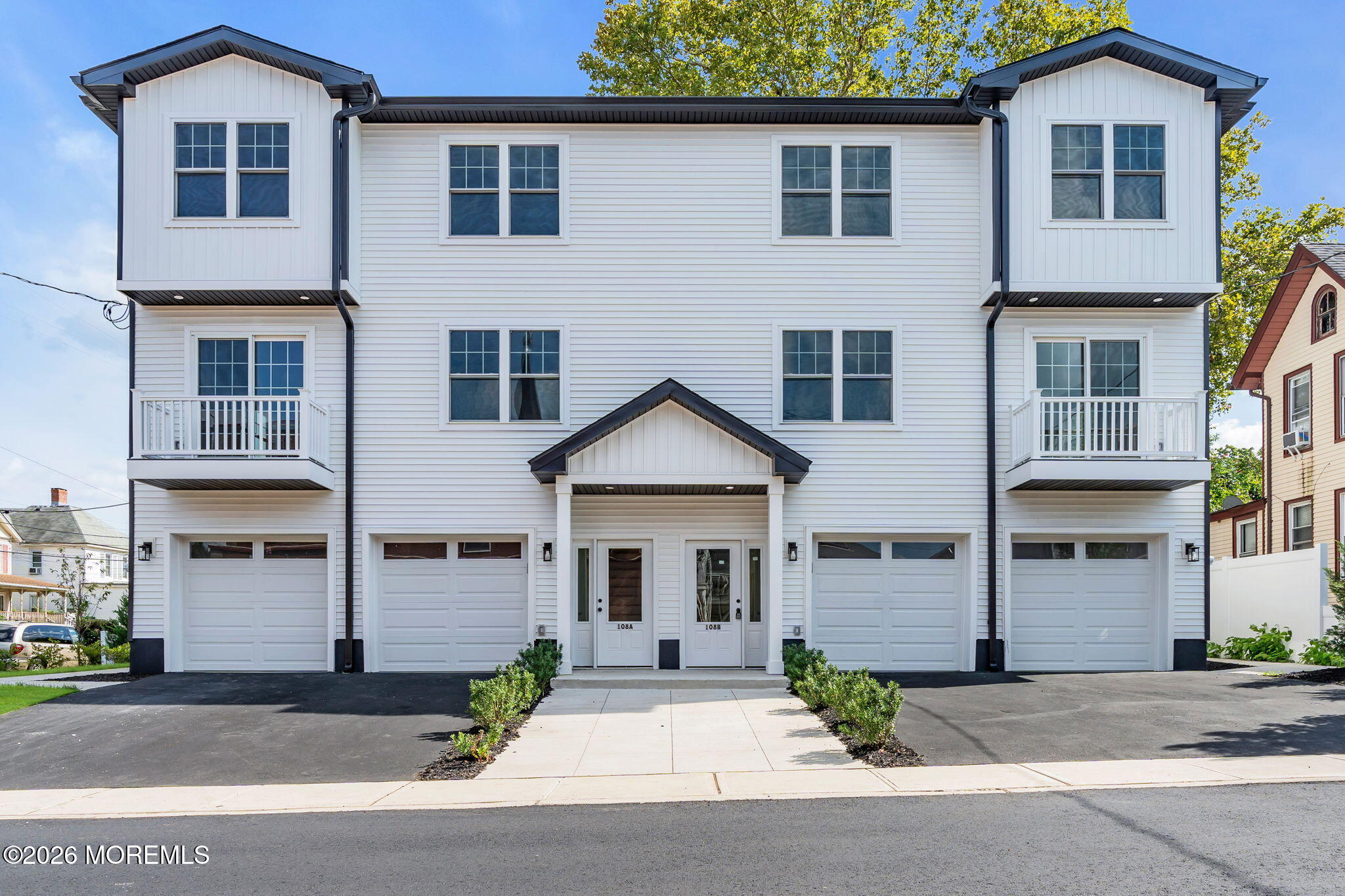 108 Broad St, Keyport, NJ 07735