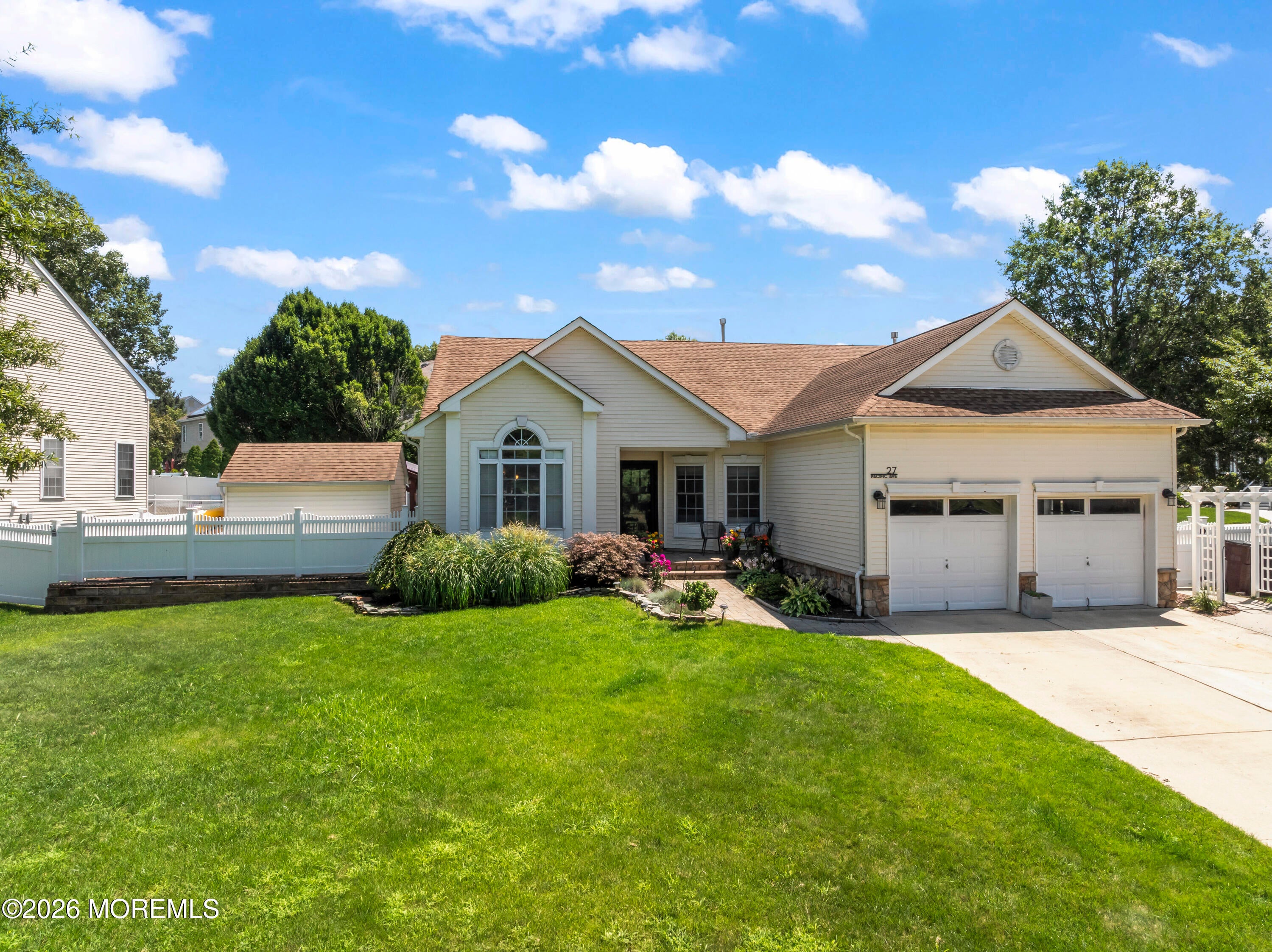 27 Pacific Ave, Bayville, NJ 08721 photo