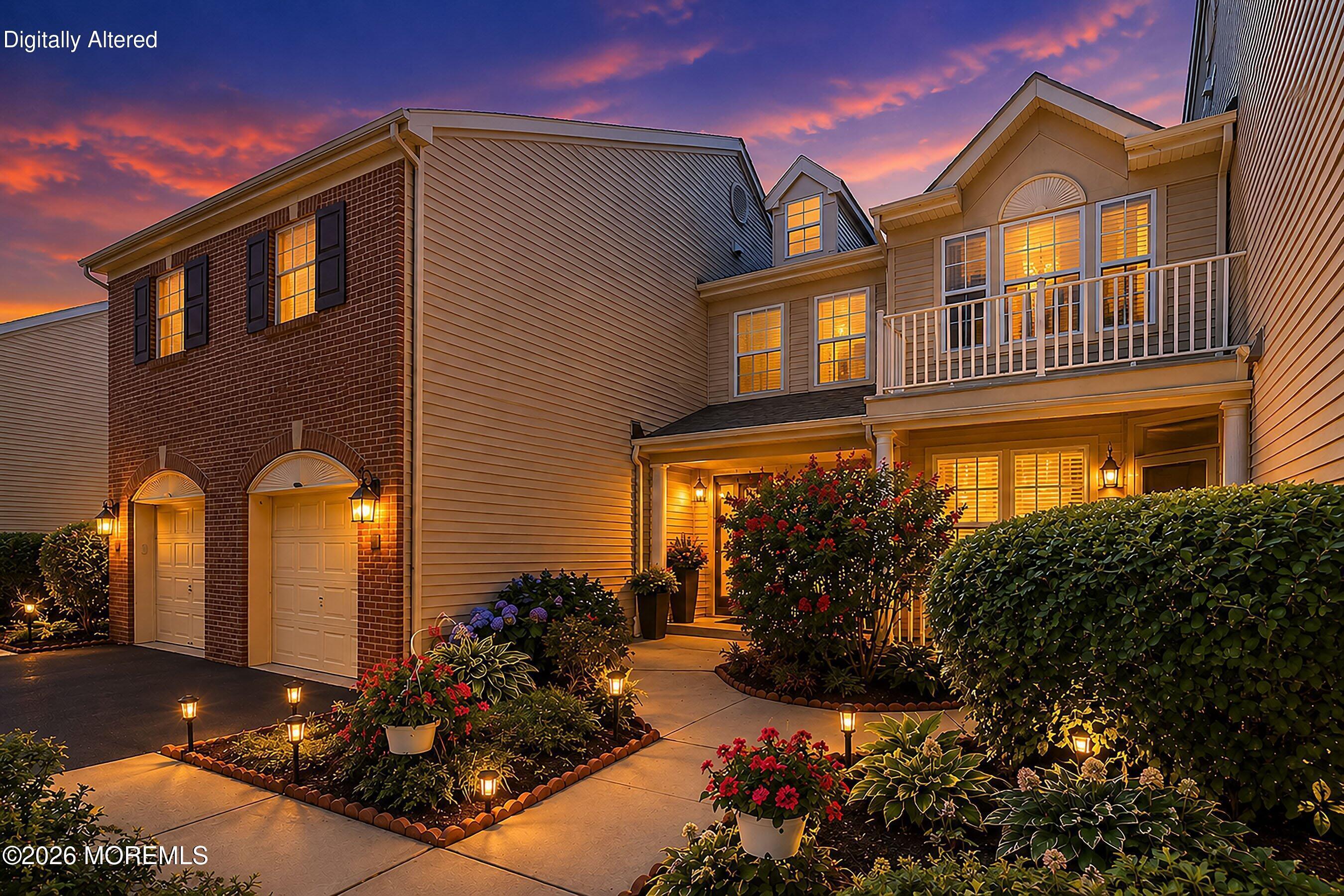 90 Banyan Blvd, Holmdel, NJ 07733