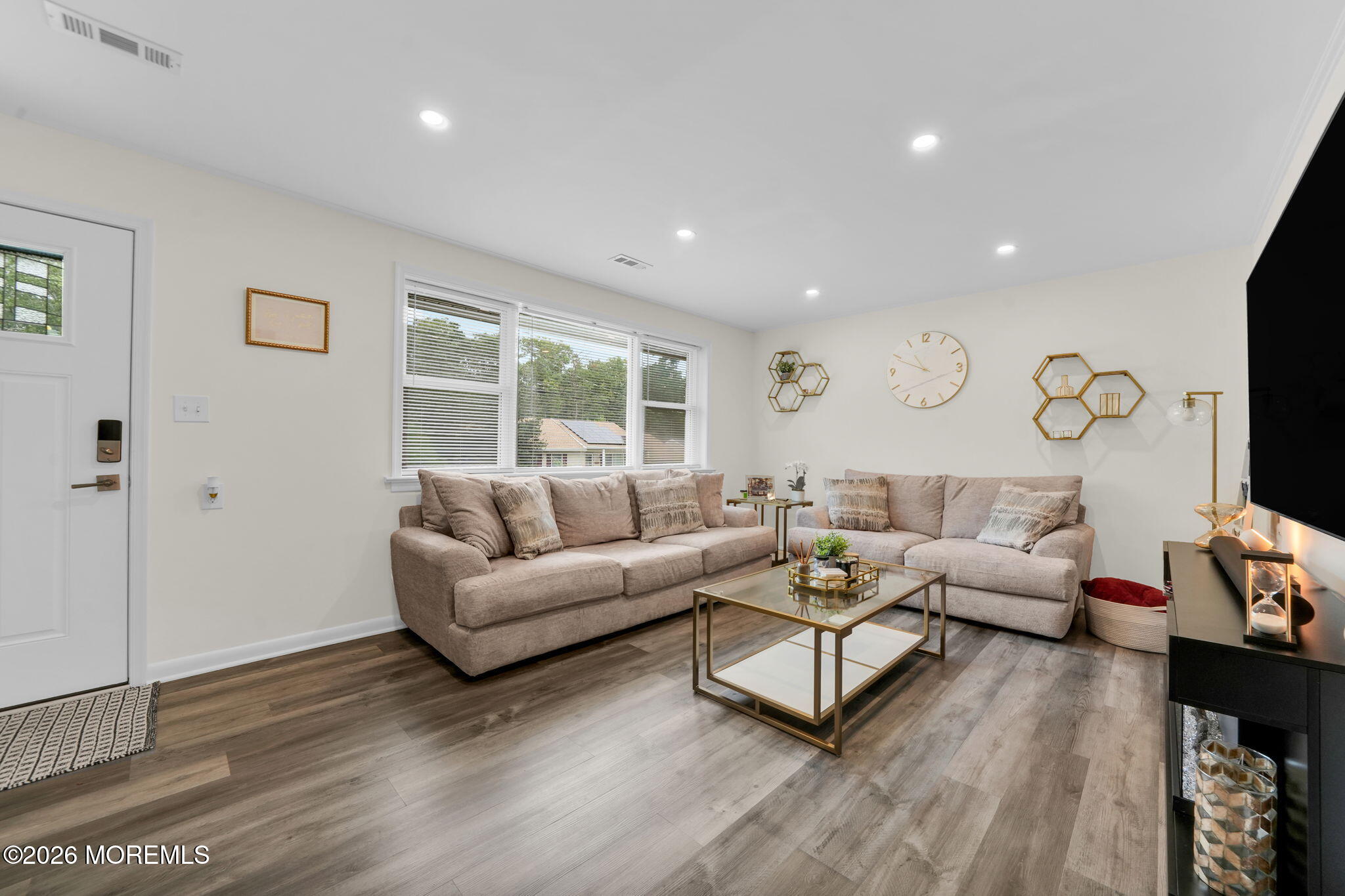 417 Leeward Ave, Beachwood, NJ 08722 photo