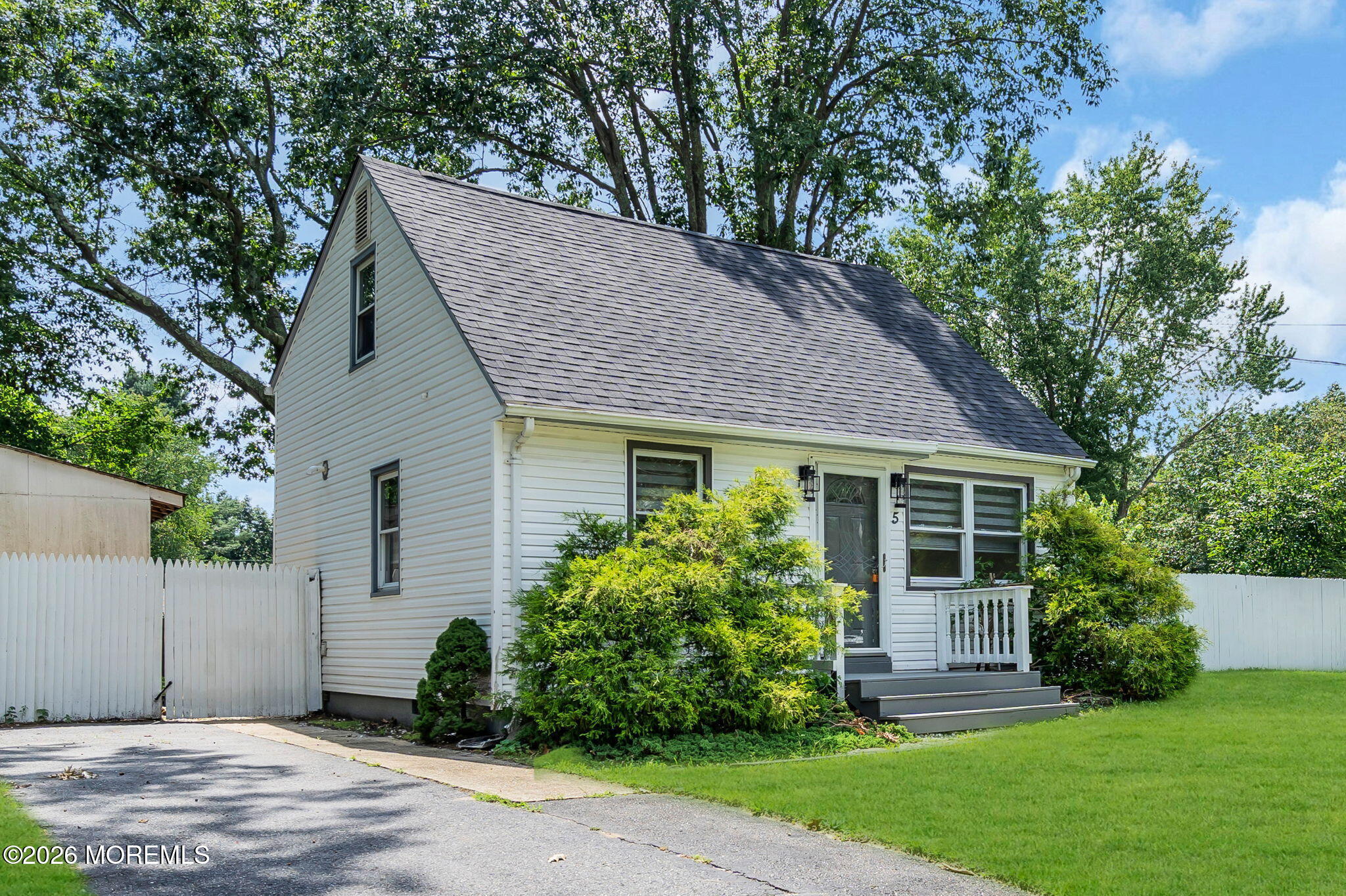 5 Georgian Blvd, Jackson, NJ 08527 photo