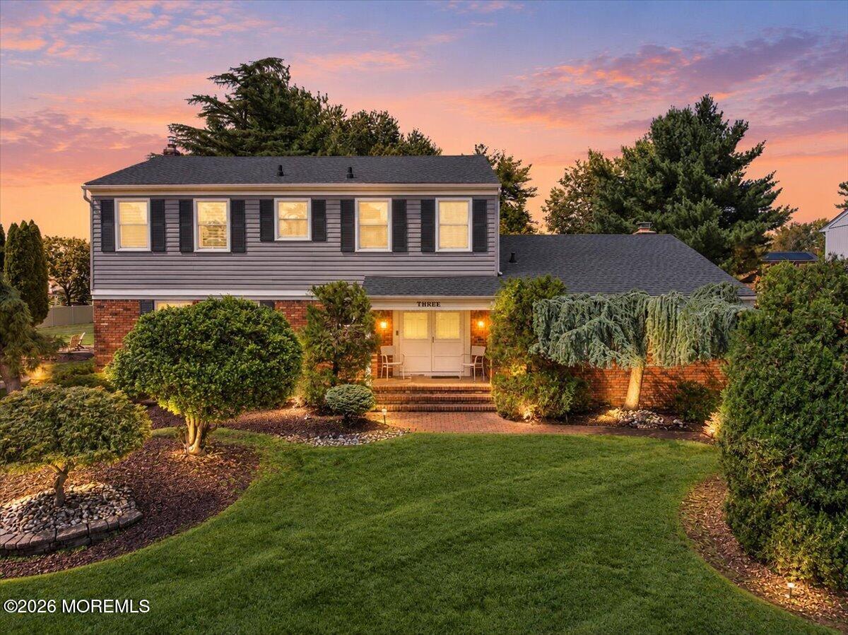 3 Inge Ln, Marlboro, NJ 07746