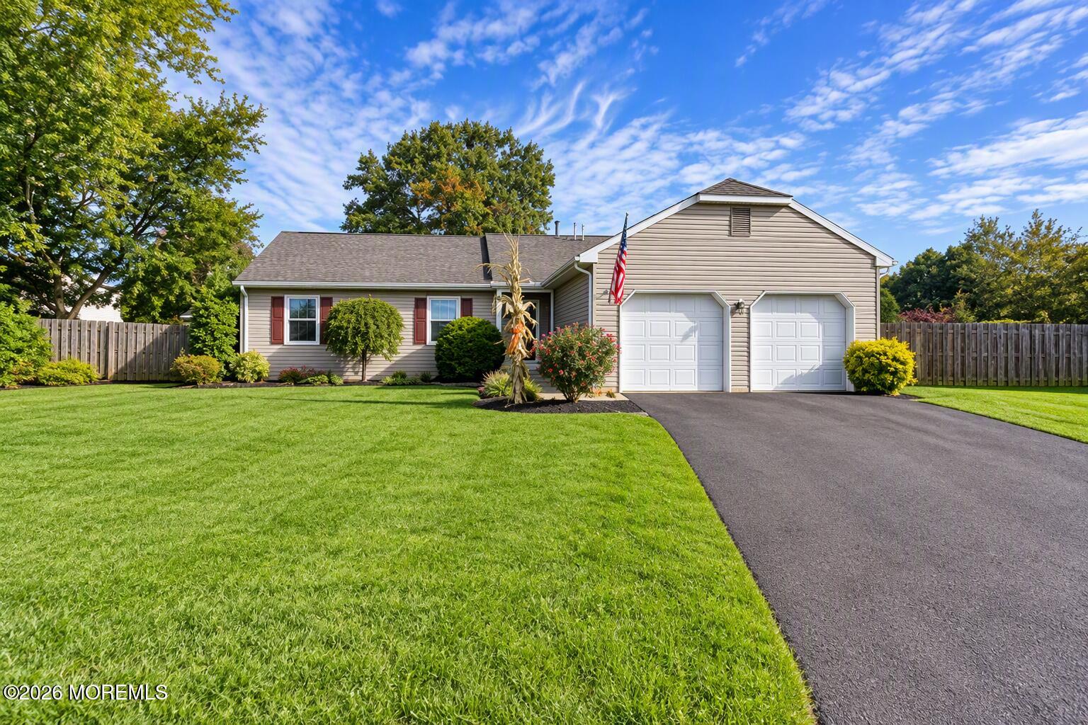 3 Drury Ct, Brick, NJ 08724