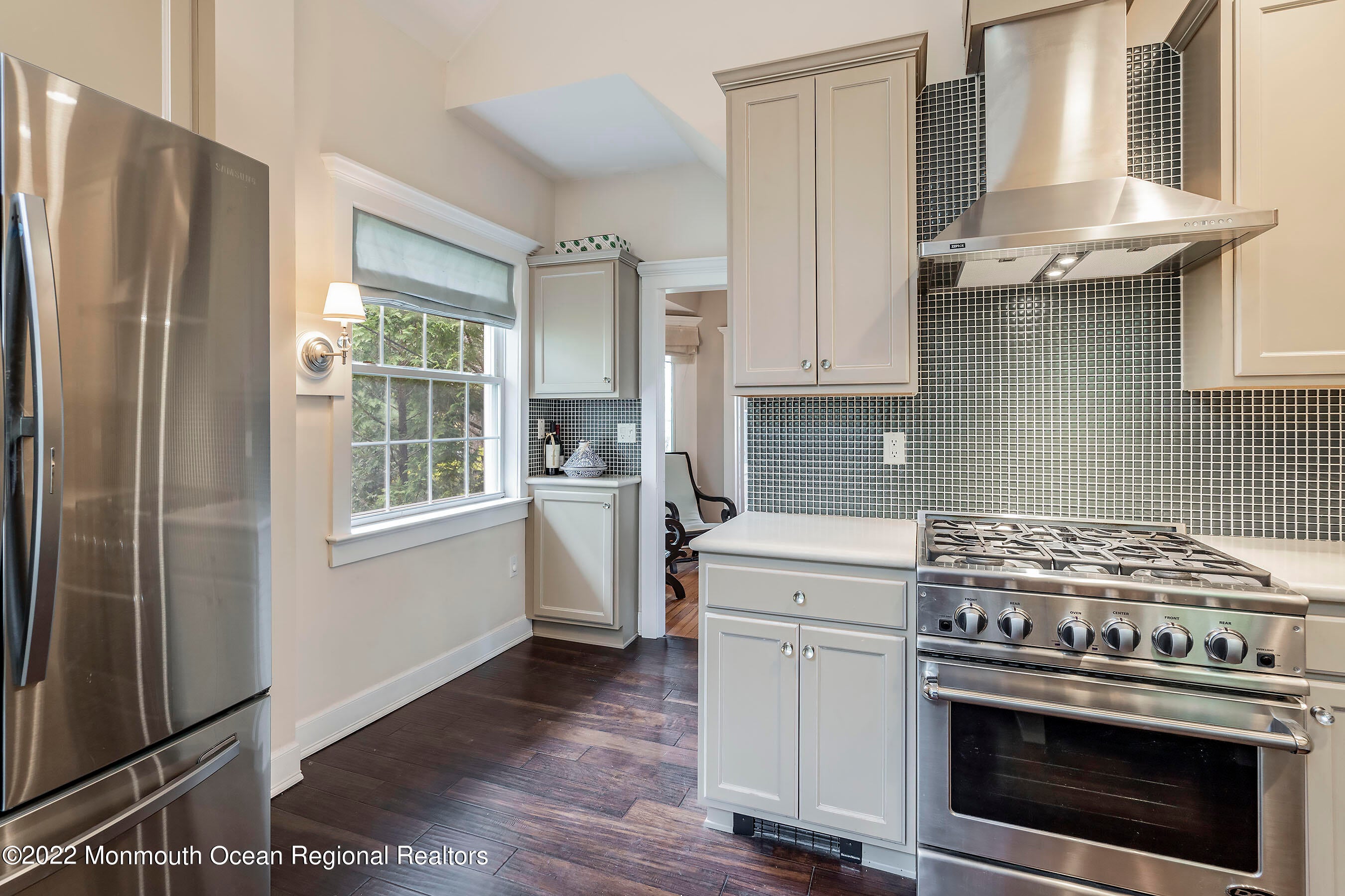 28 Twinlights Terrace, Highlands, NJ 07732 photo