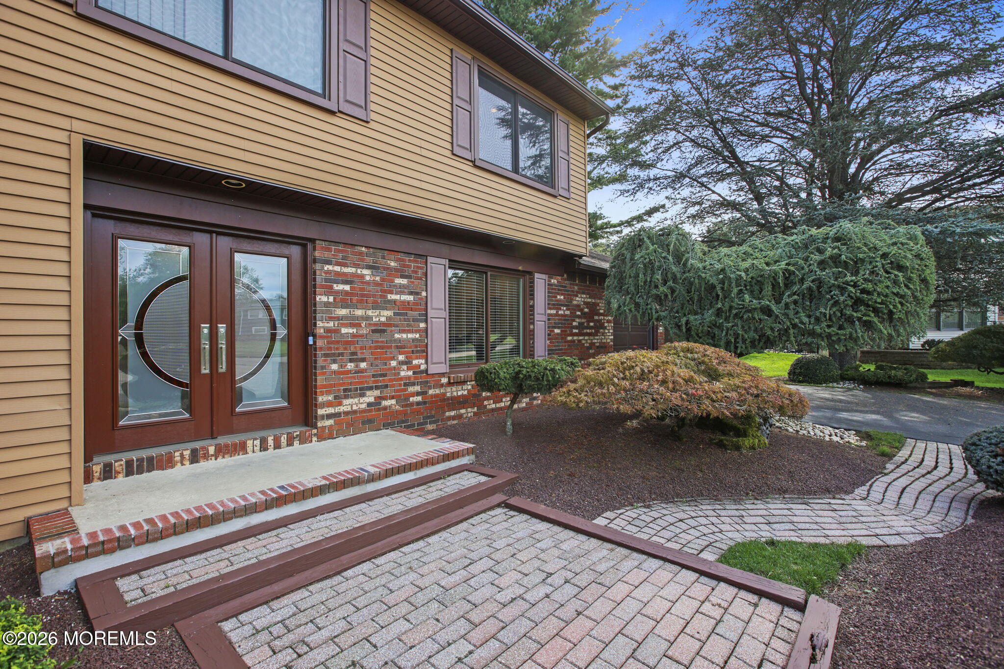 28 Buttonwood Dr, Marlboro, NJ 07746 photo