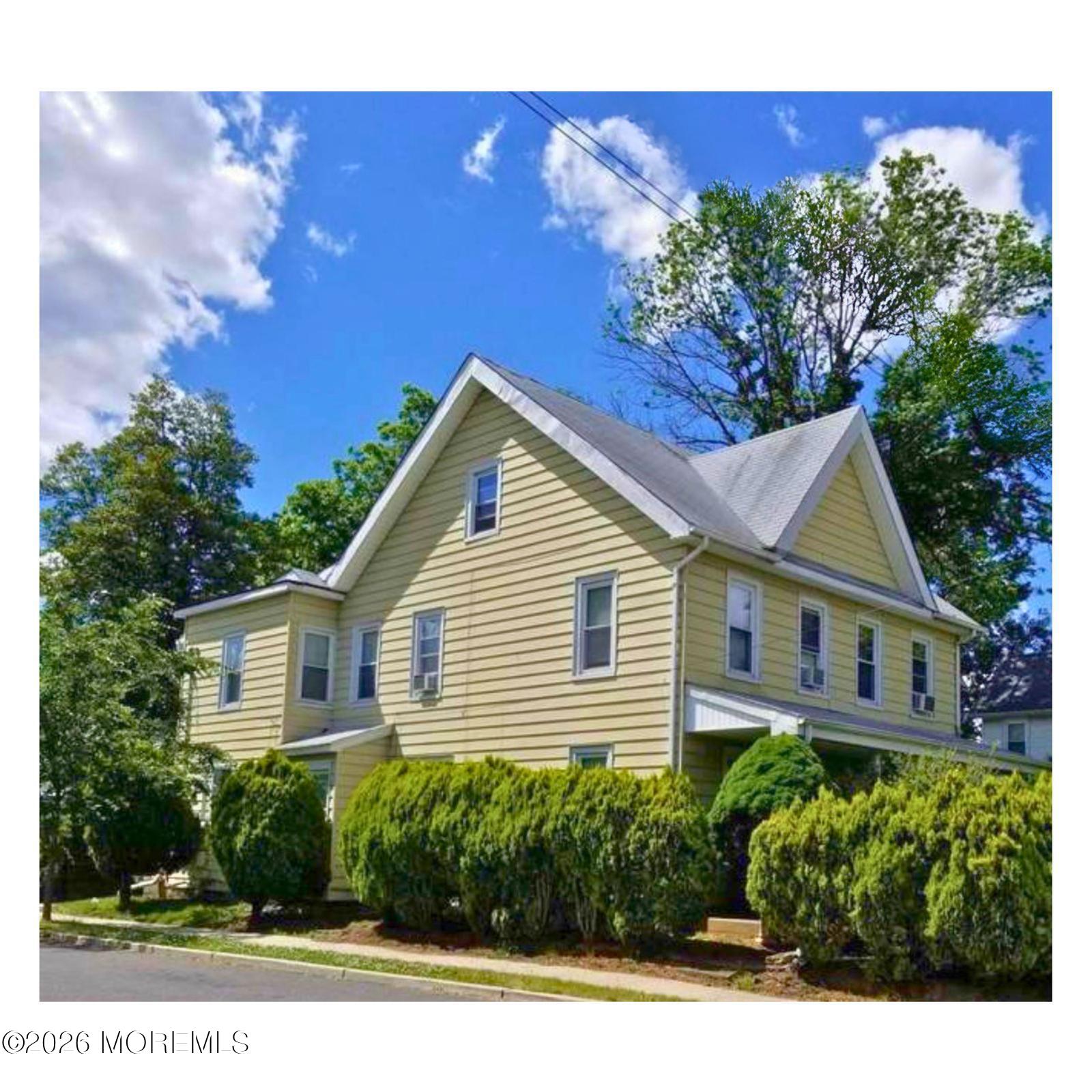 135 137 Academy St, Hightstown, NJ 08520
