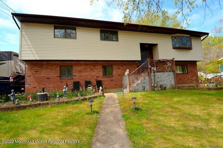 48 Fredric Dr, Ocean Twp, NJ 07712