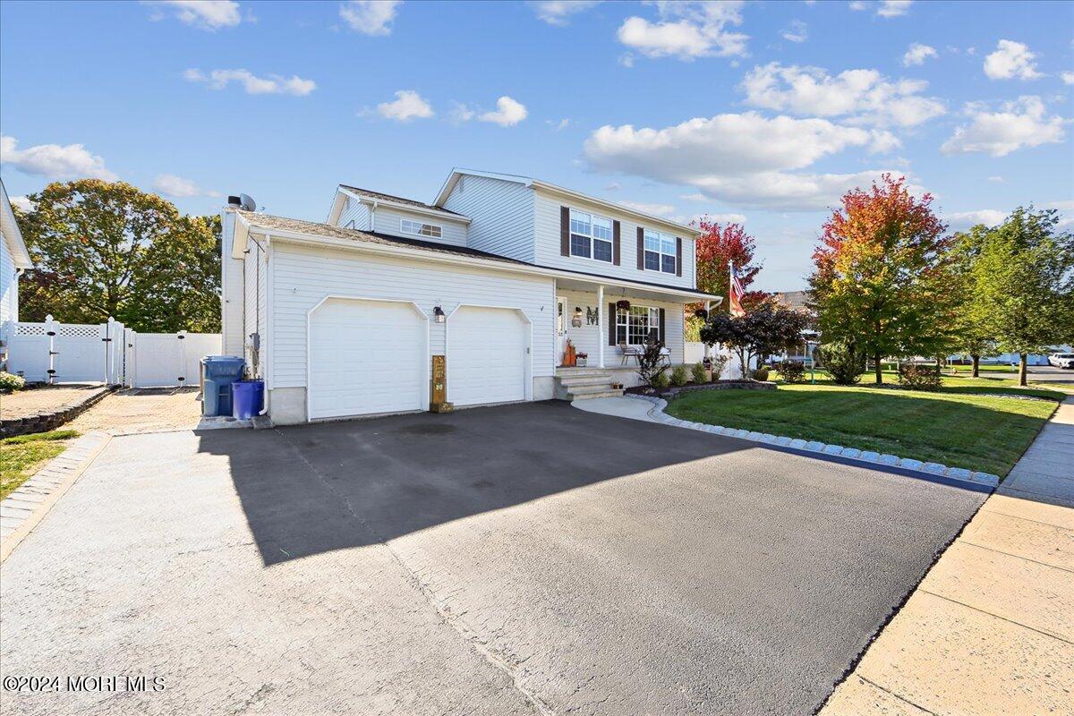 33 Bronia St, Howell, NJ 07731 photo