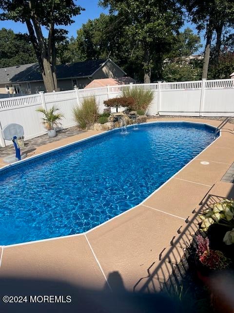 603 Carol Ave, Oakhurst, NJ 07755 photo