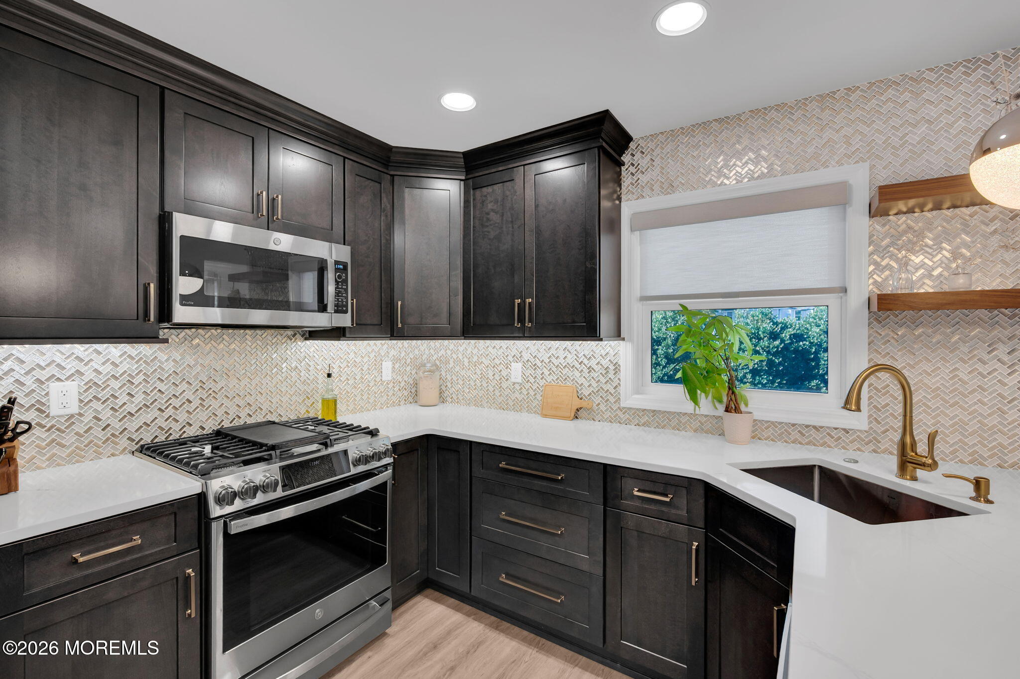 20 Pinckney Rd #B 6, Red Bank, NJ 07701 photo