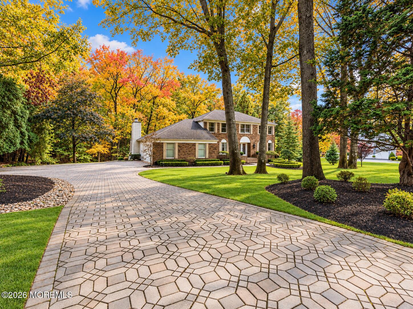 20 Red Coach Ln, Holmdel, NJ 07733