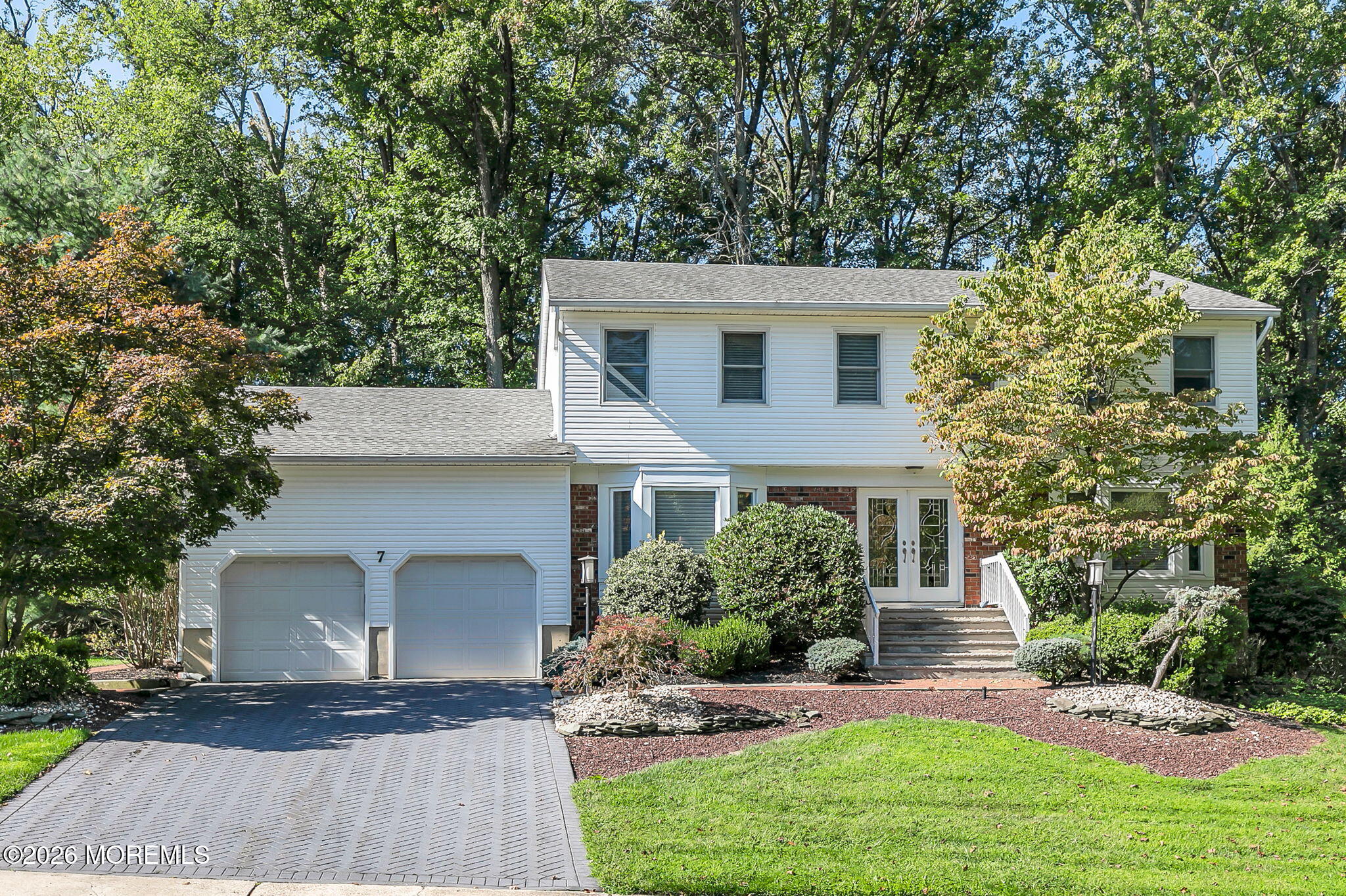 7 Monroe Dr, Marlboro, NJ 07746