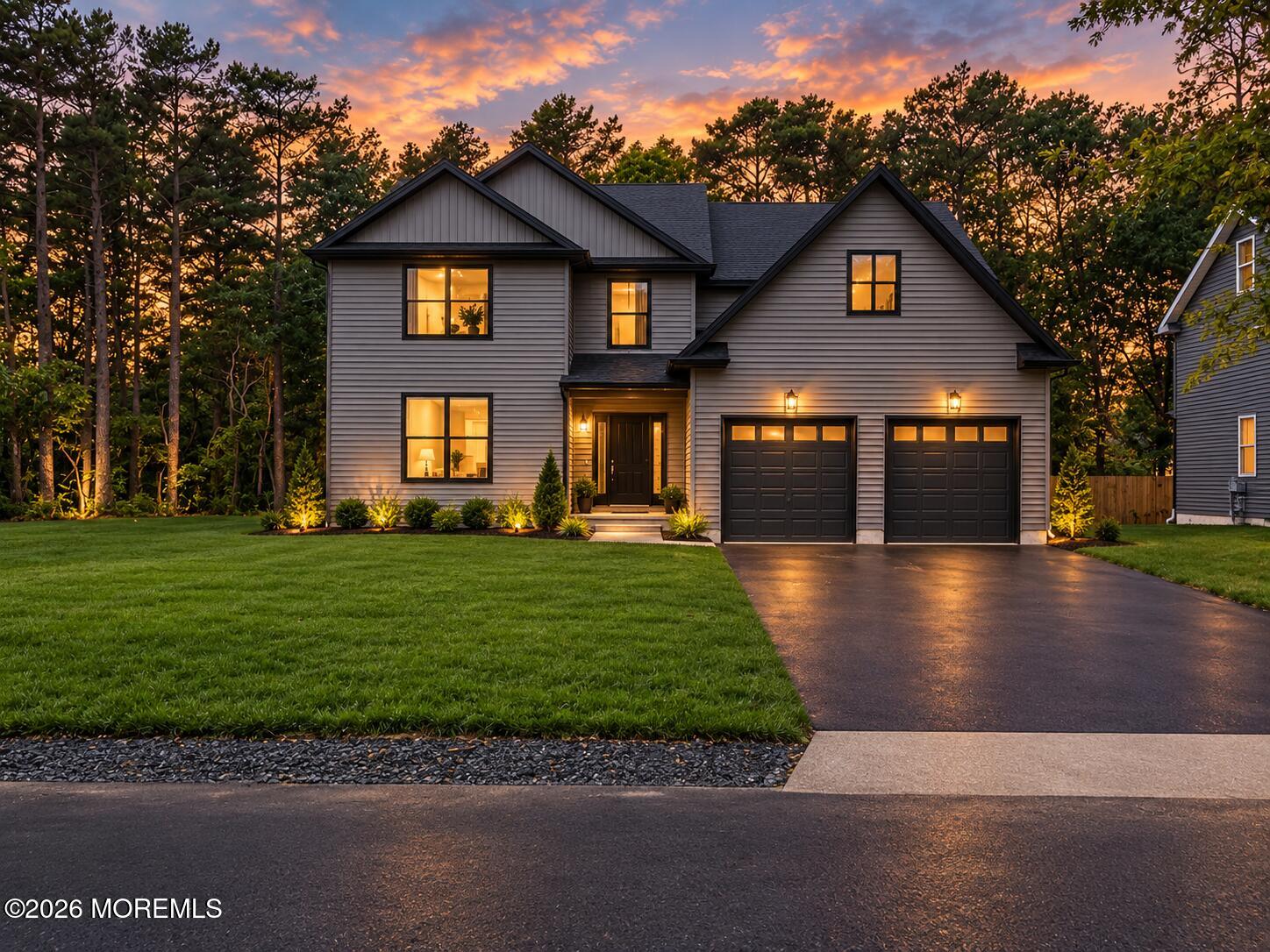 1 Railroad Ave, Bayville, NJ 08721