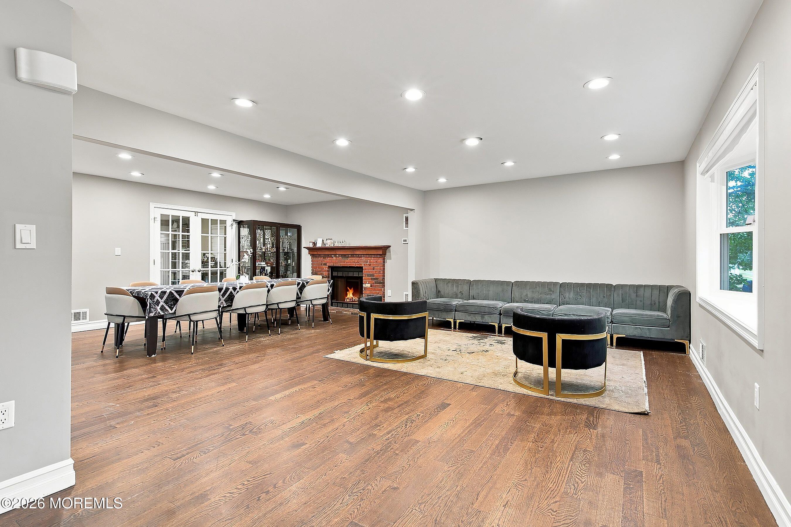 141 Jennifer Dr, Lakewood, NJ 08701 photo