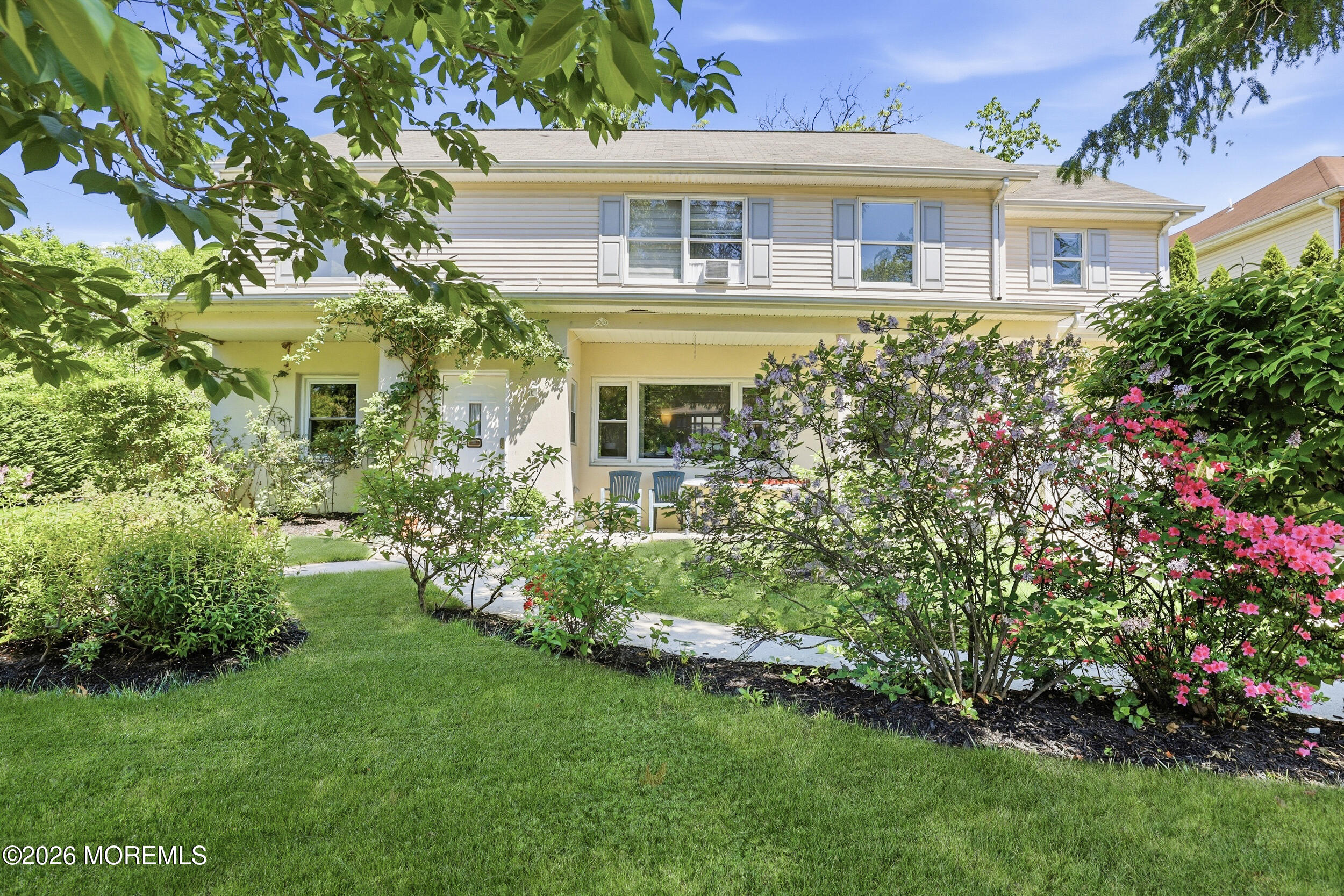 905 14th St, Lakewood, NJ 08701