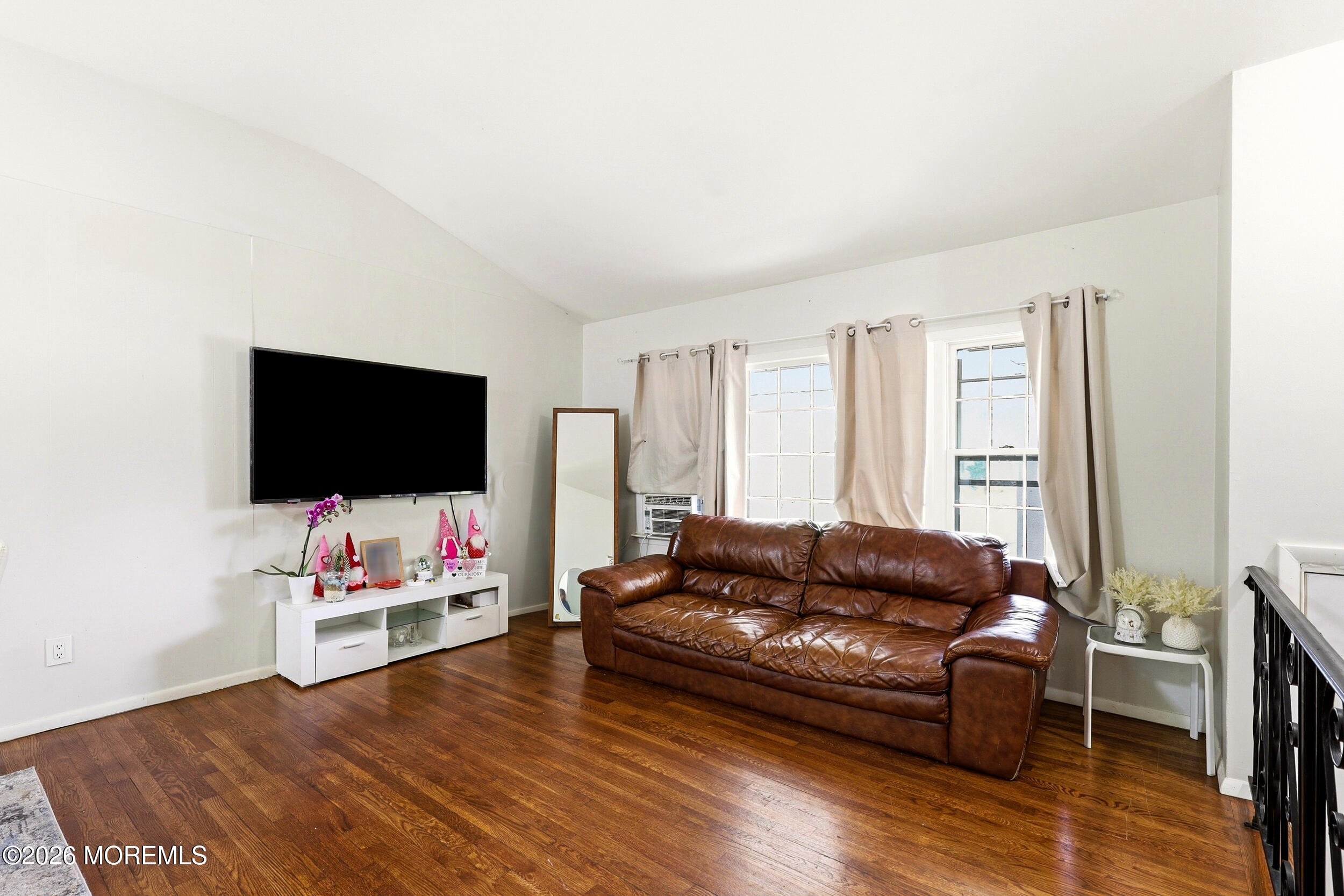 37 Raymond Ave, Toms River, NJ 08755 photo