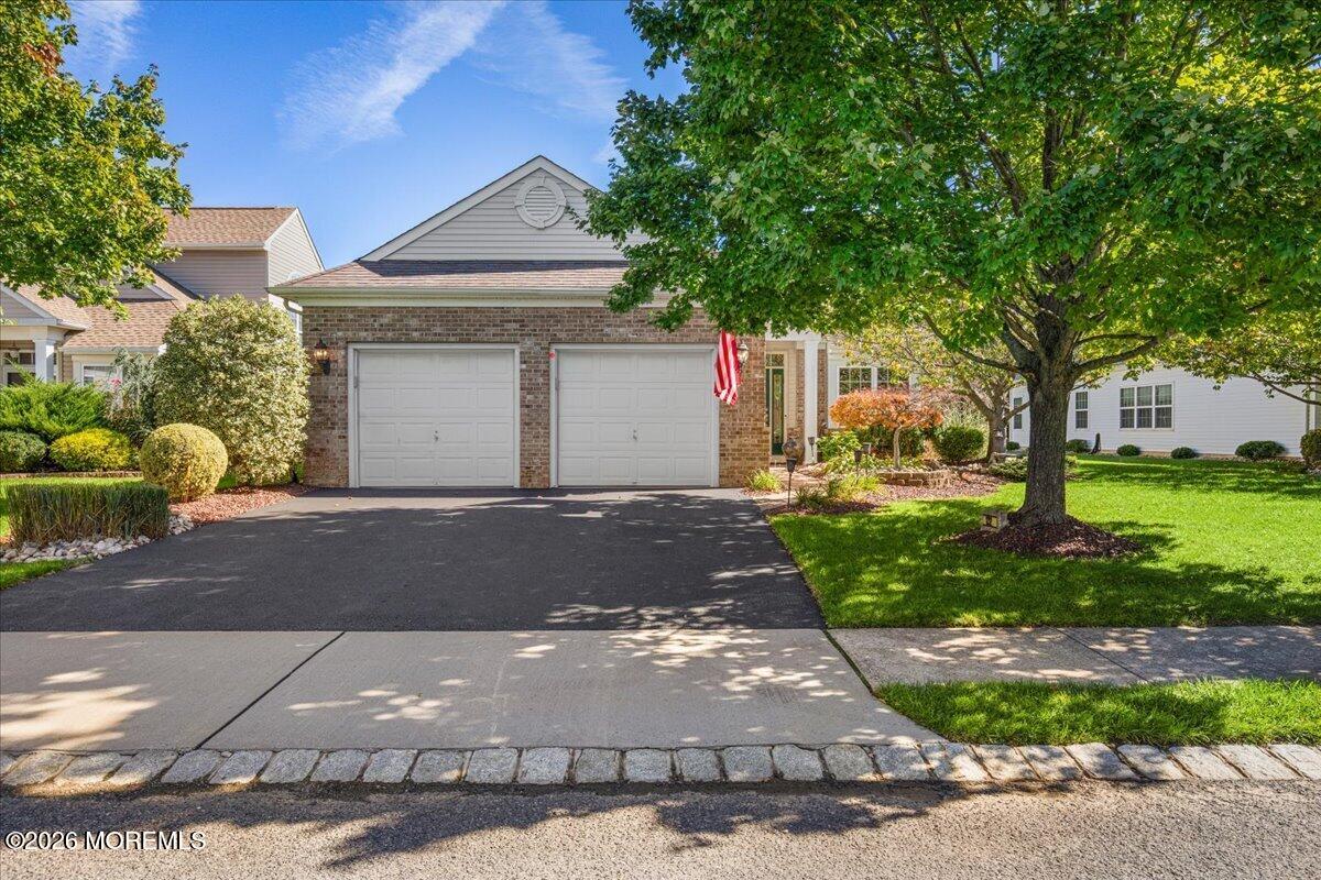 122 Orleans Rd, Monroe, NJ 08831