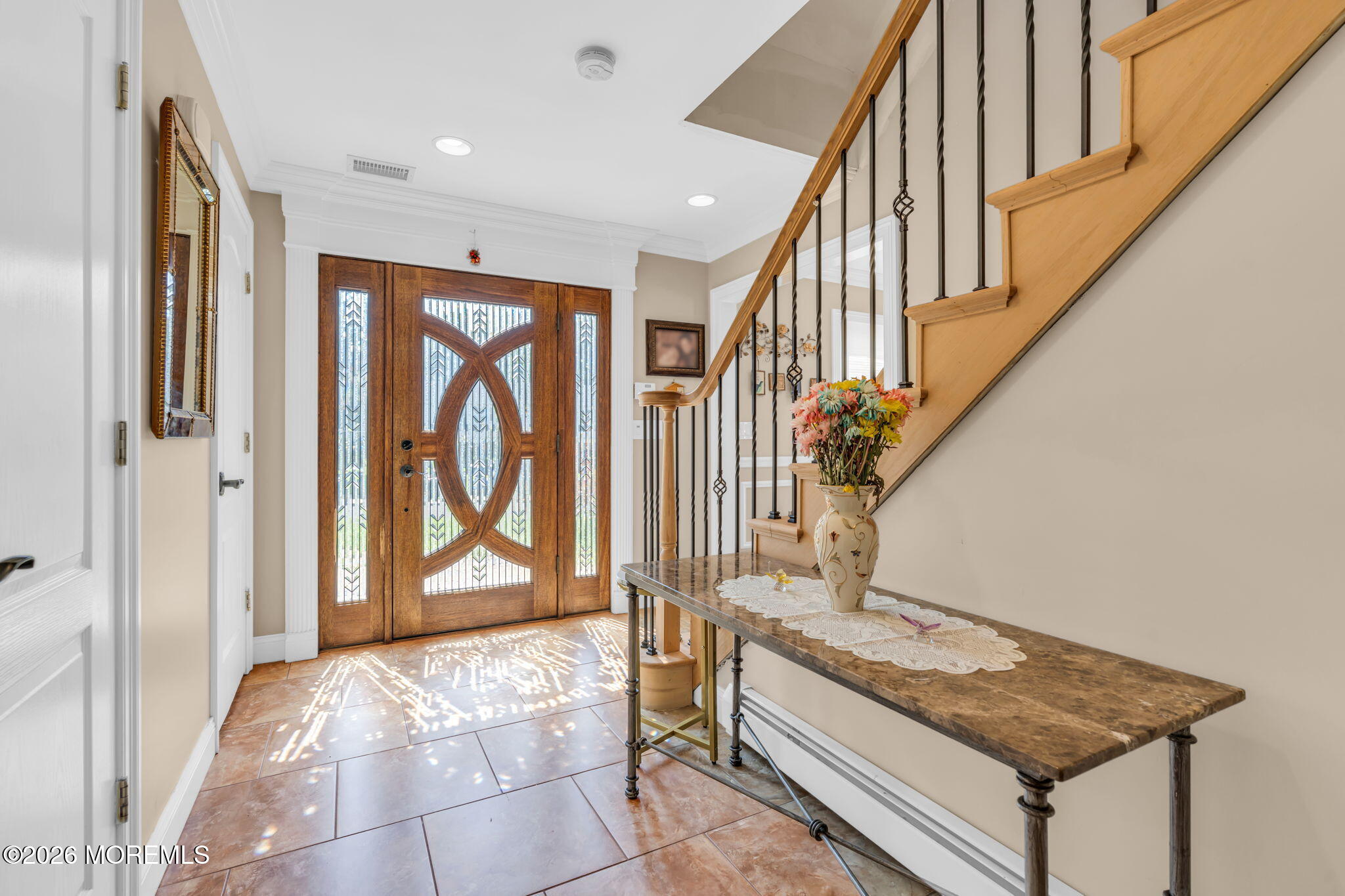 101 Oxford Ln, Aberdeen, NJ 07747 photo