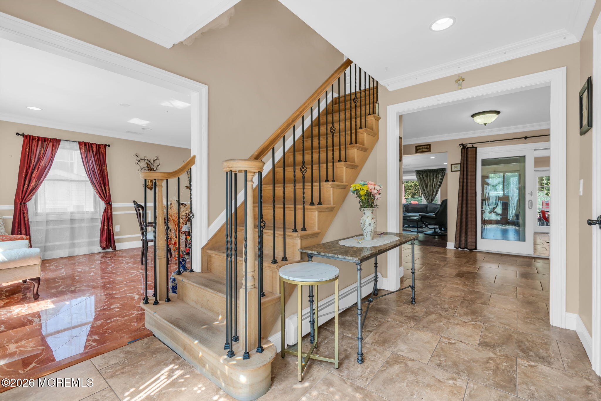 101 Oxford Ln, Aberdeen, NJ 07747 photo