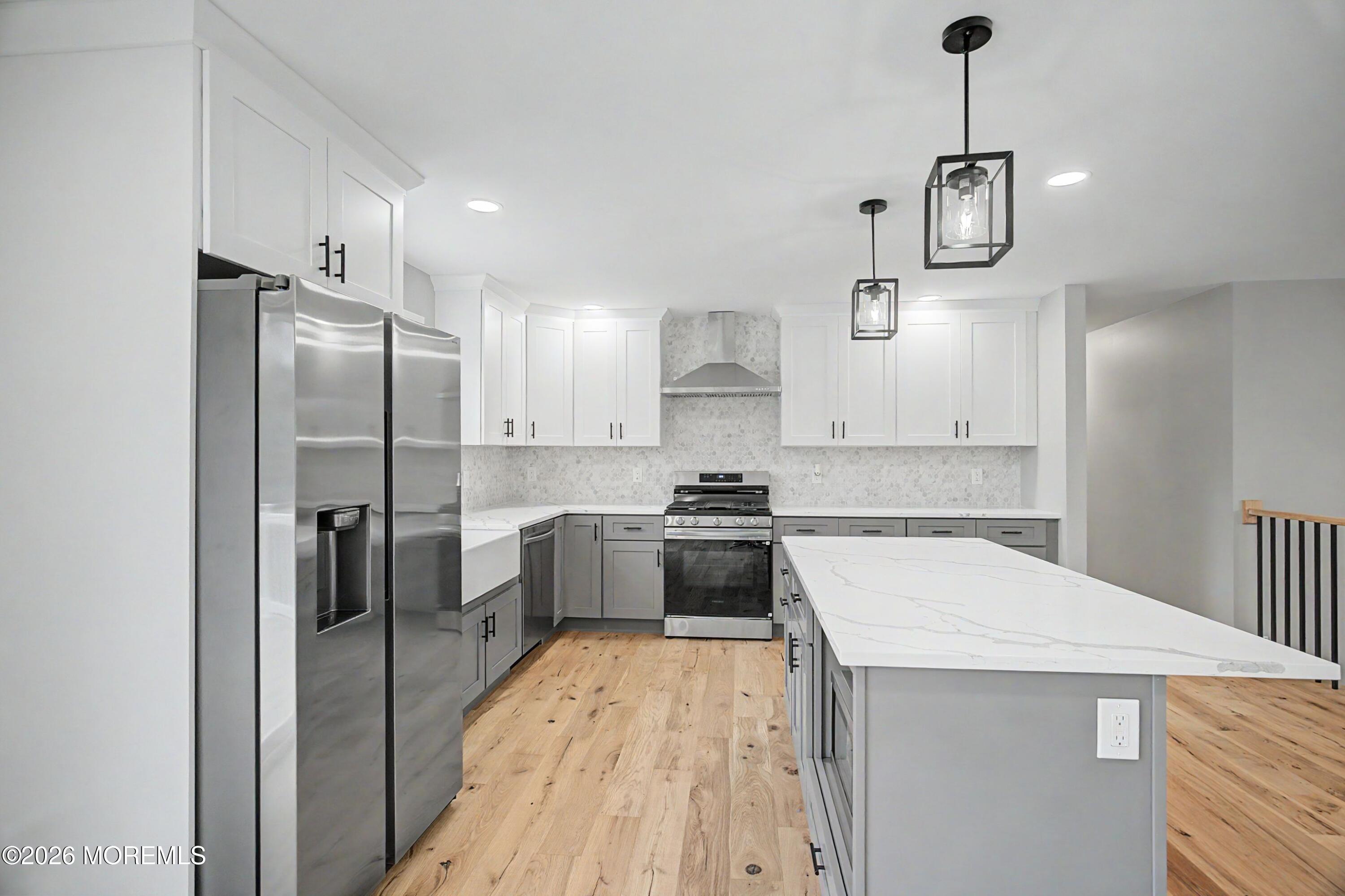 9 Campbell Dr, Eatontown, NJ 07724 photo