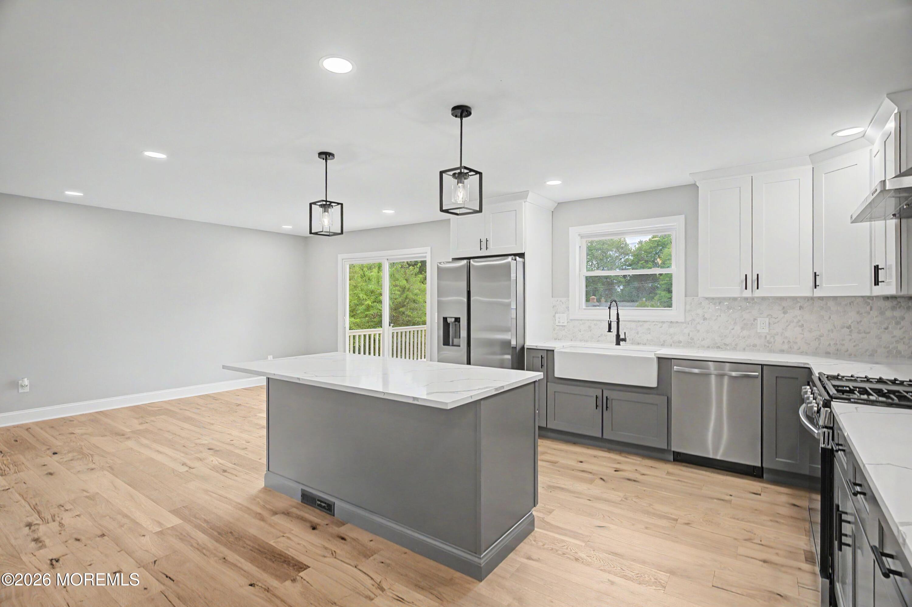 9 Campbell Dr, Eatontown, NJ 07724 photo