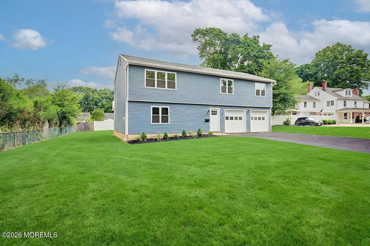 9 Campbell Dr, Eatontown, NJ 07724 photo