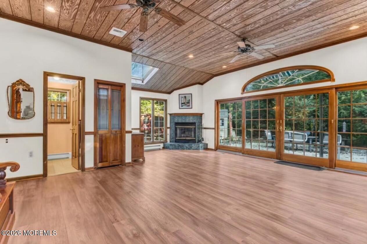 484 Apple Valley Dr, Belford, NJ 07718 photo