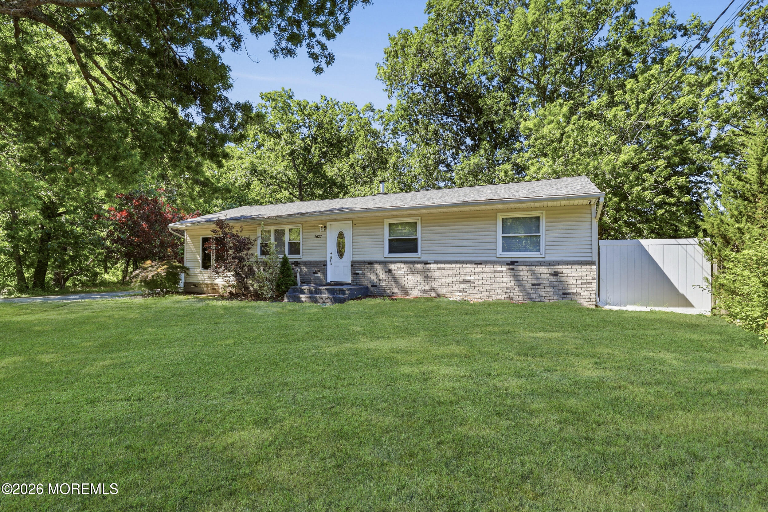 2627 Ridgeway Rd, Manchester, NJ 08759 photo