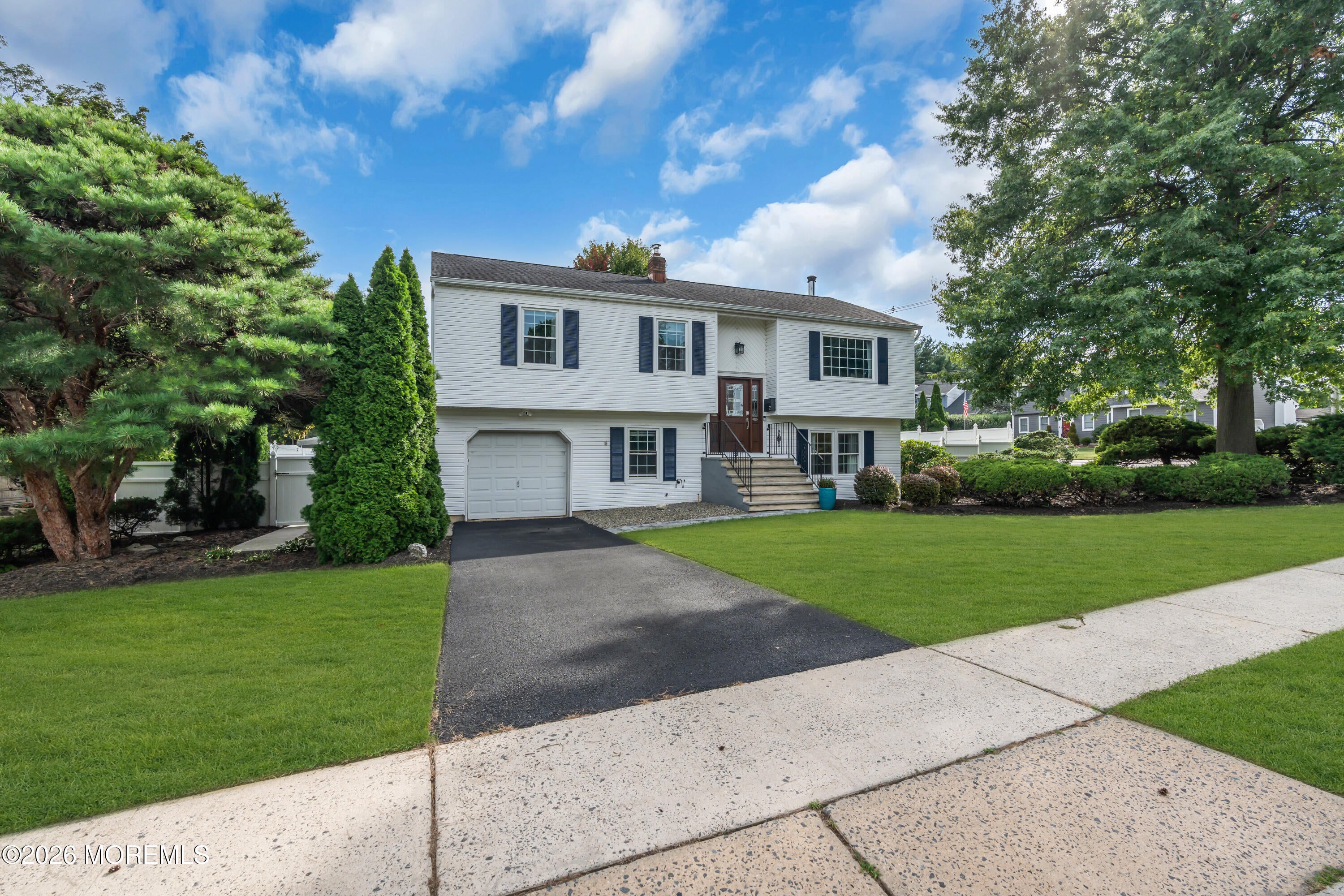 2 Colony Ct, Hazlet, NJ 07730 photo
