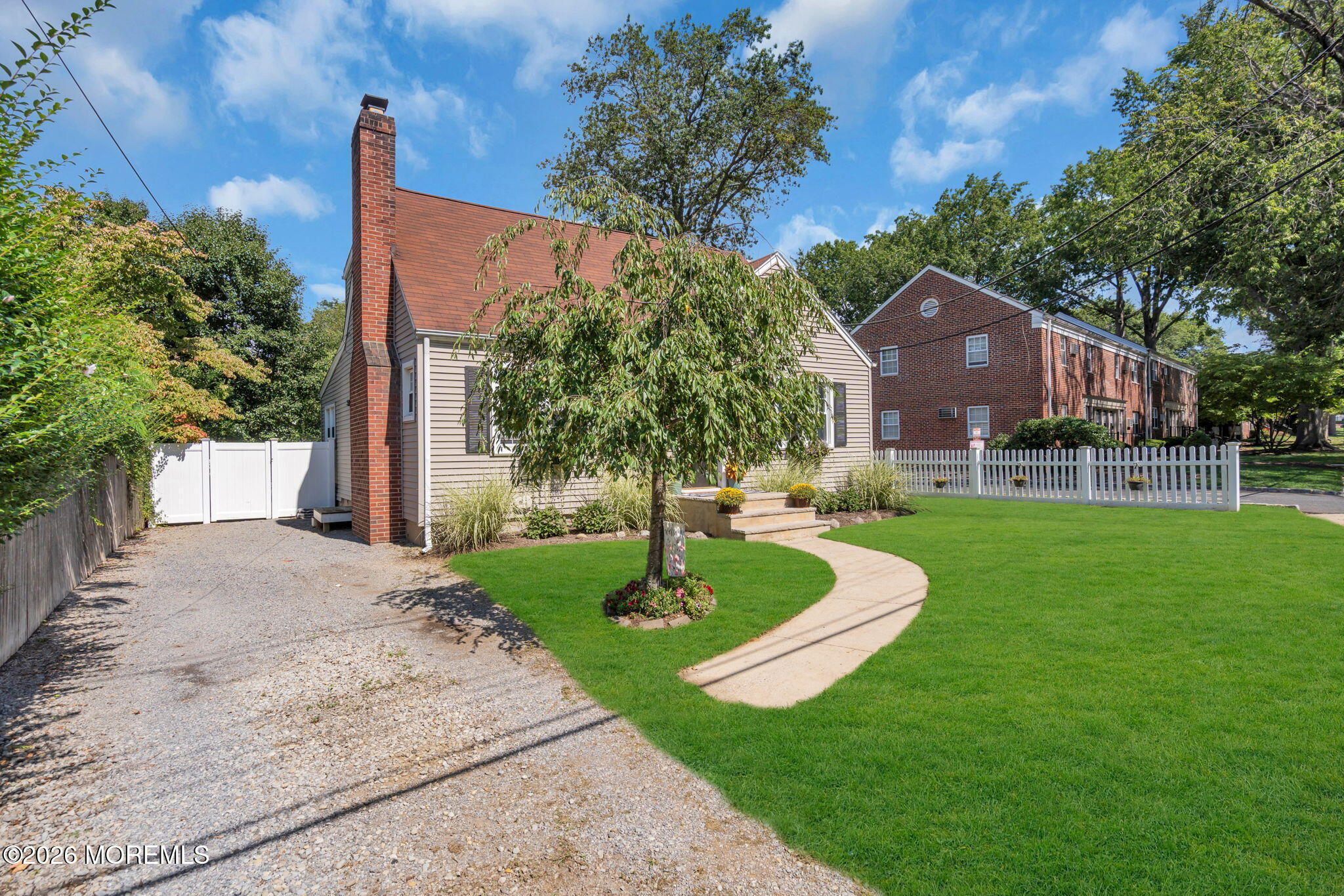 63 Madison Ave, Red Bank, NJ 07701 photo