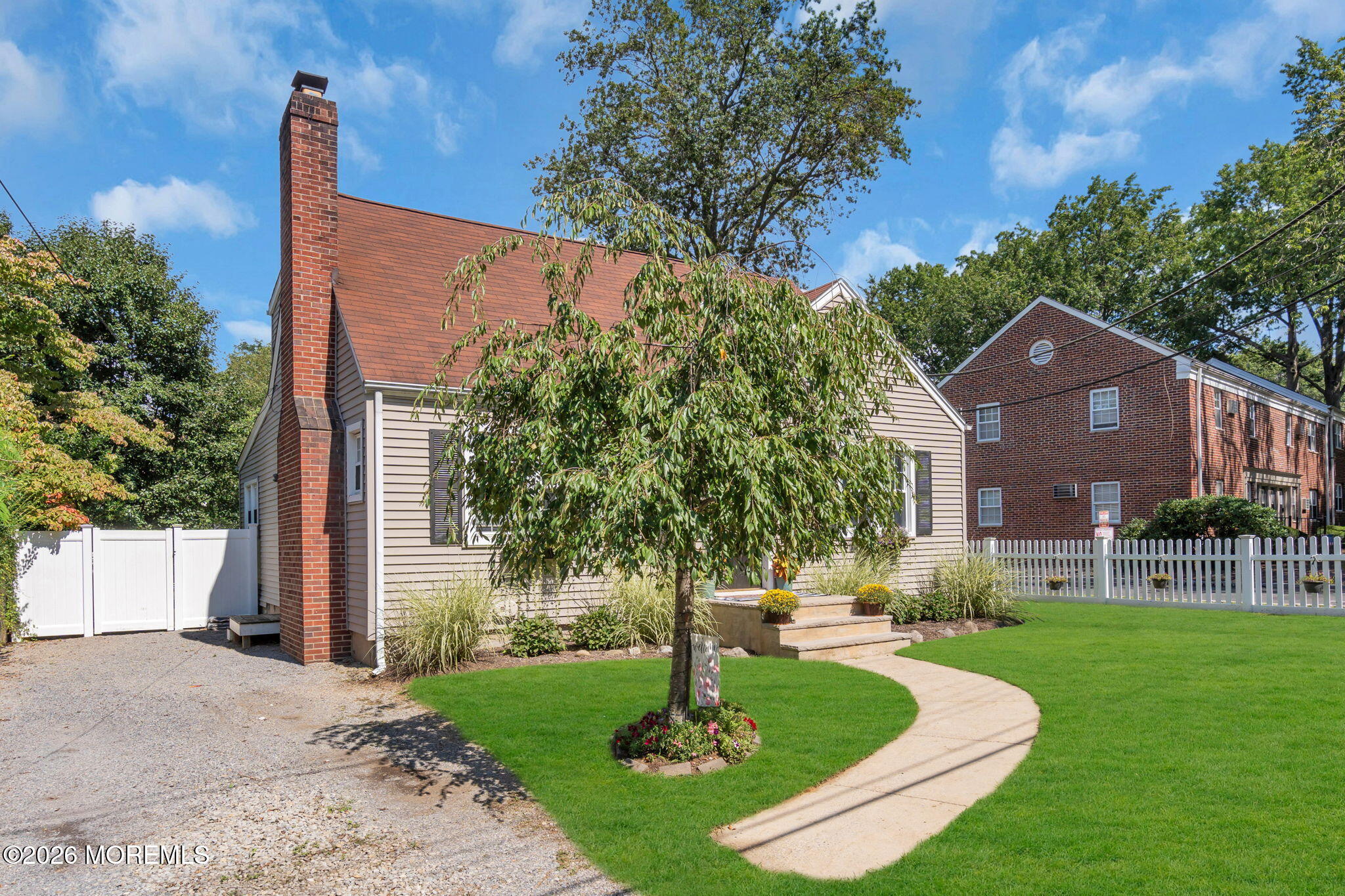 63 Madison Ave, Red Bank, NJ 07701 photo