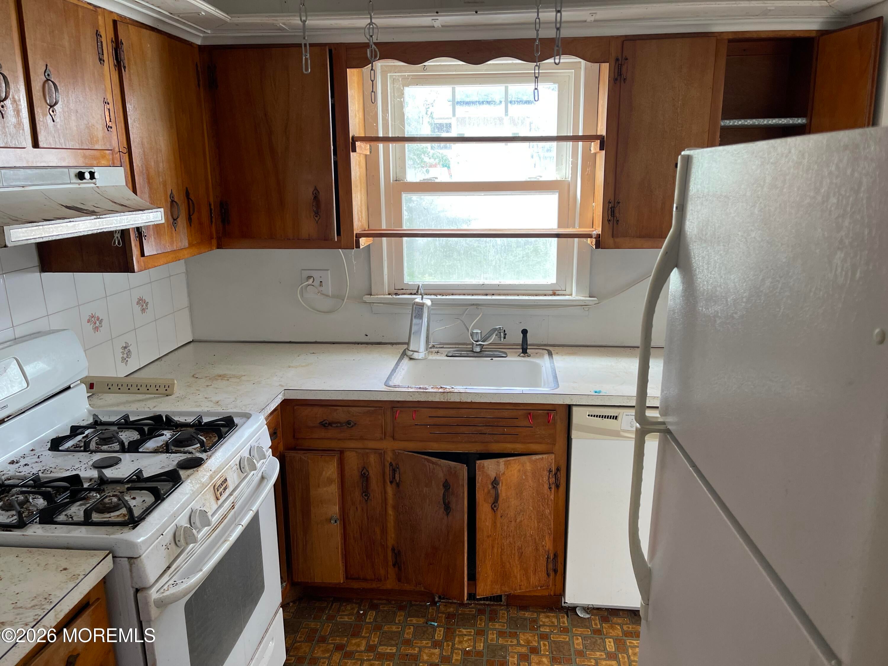547 Oak Terrace, Point Pleasant, NJ 08742 photo