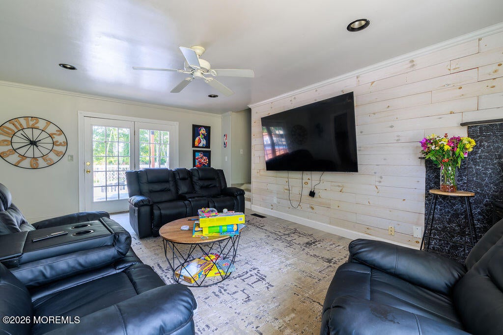30 Spruce Rd, Howell, NJ 07731 photo