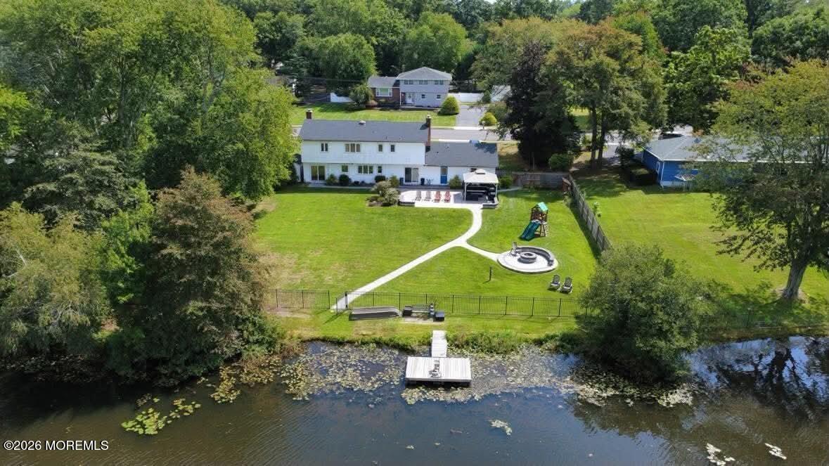 11 Cooper Dr, Howell, NJ 07731
