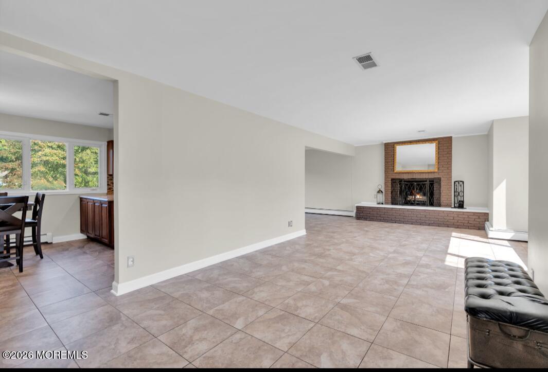 11 Cooper Dr, Howell, NJ 07731 photo