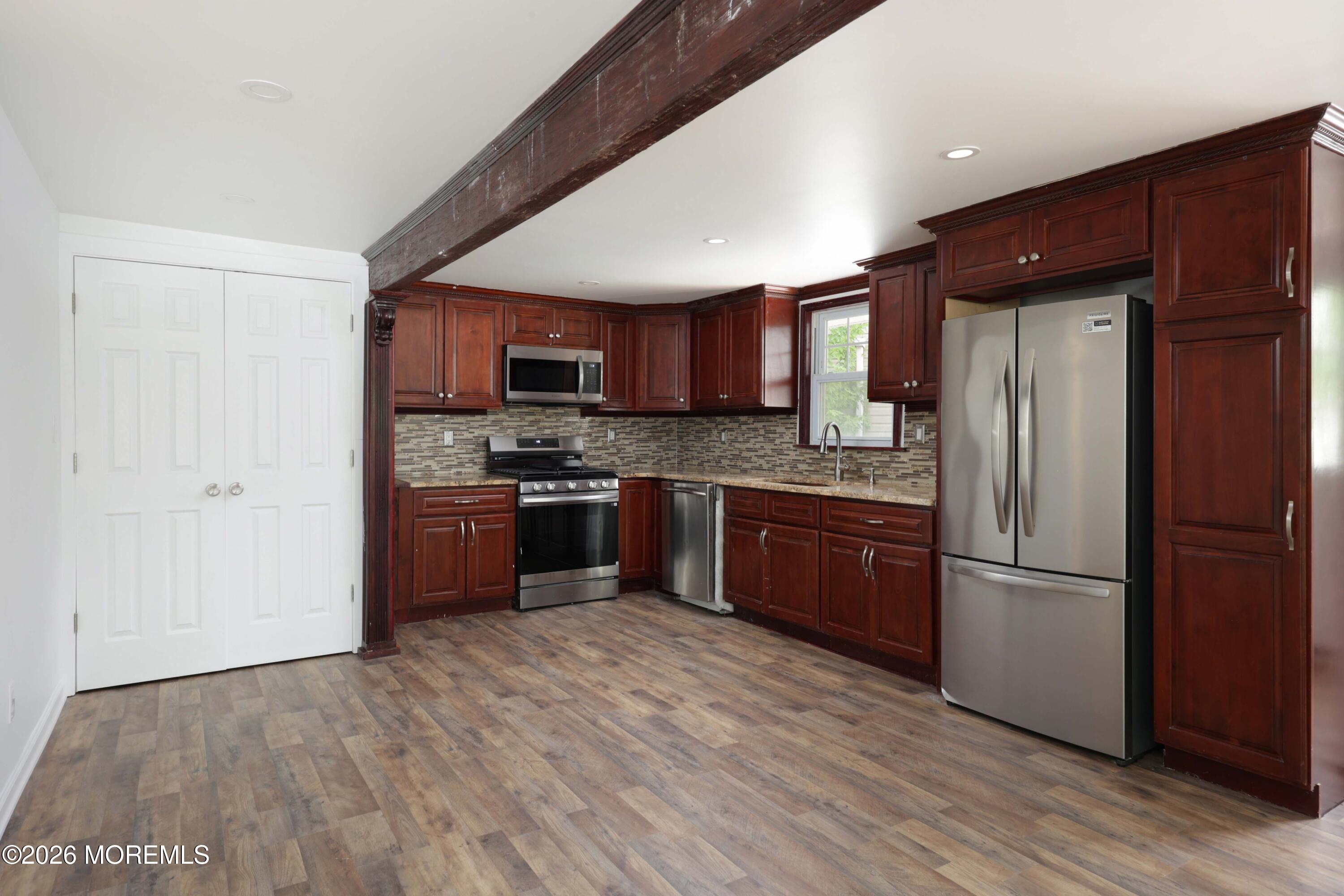 136 Raritan Ave, Keansburg, NJ 07734 photo