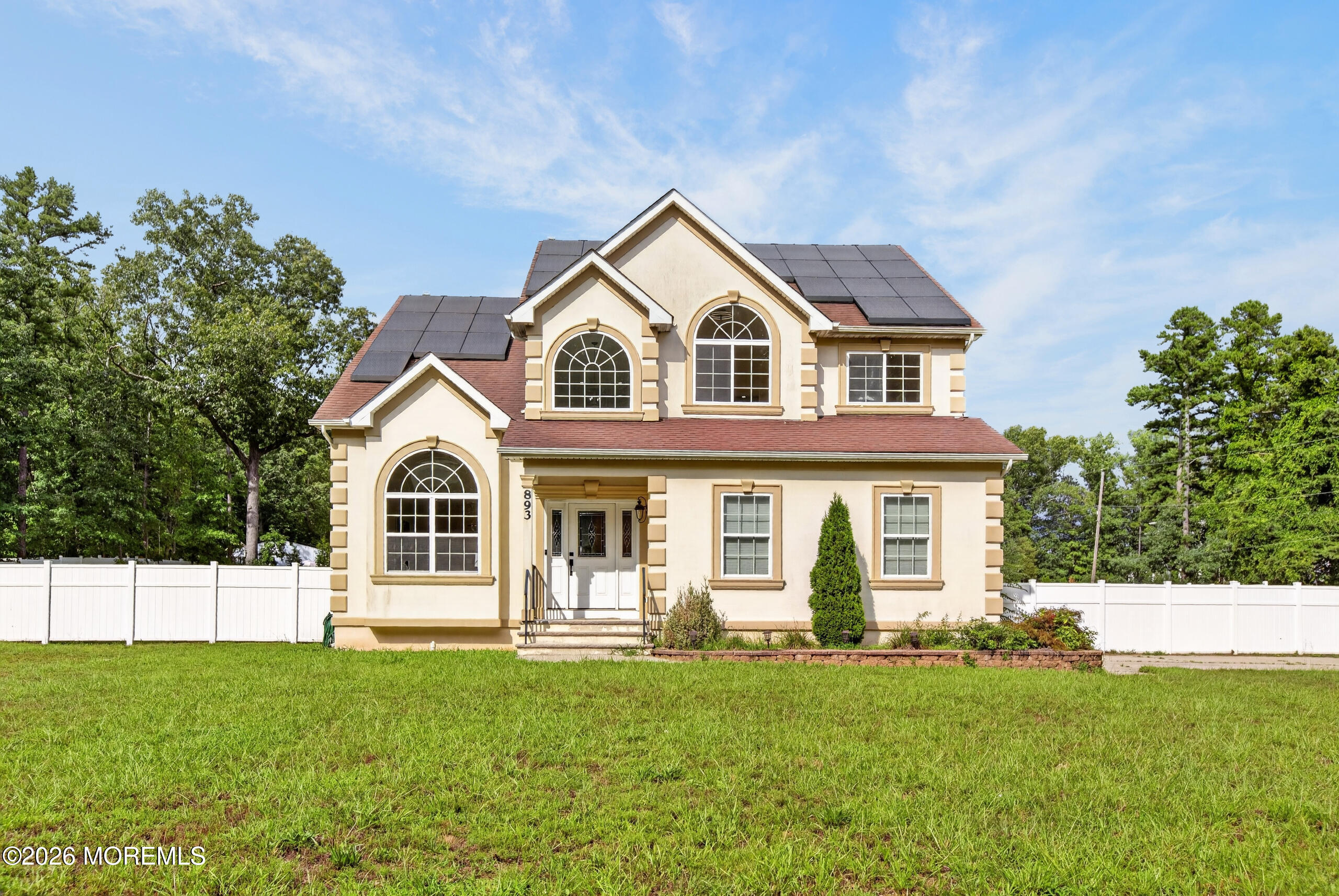 893 Lakehurst Ave, Jackson, NJ 08527