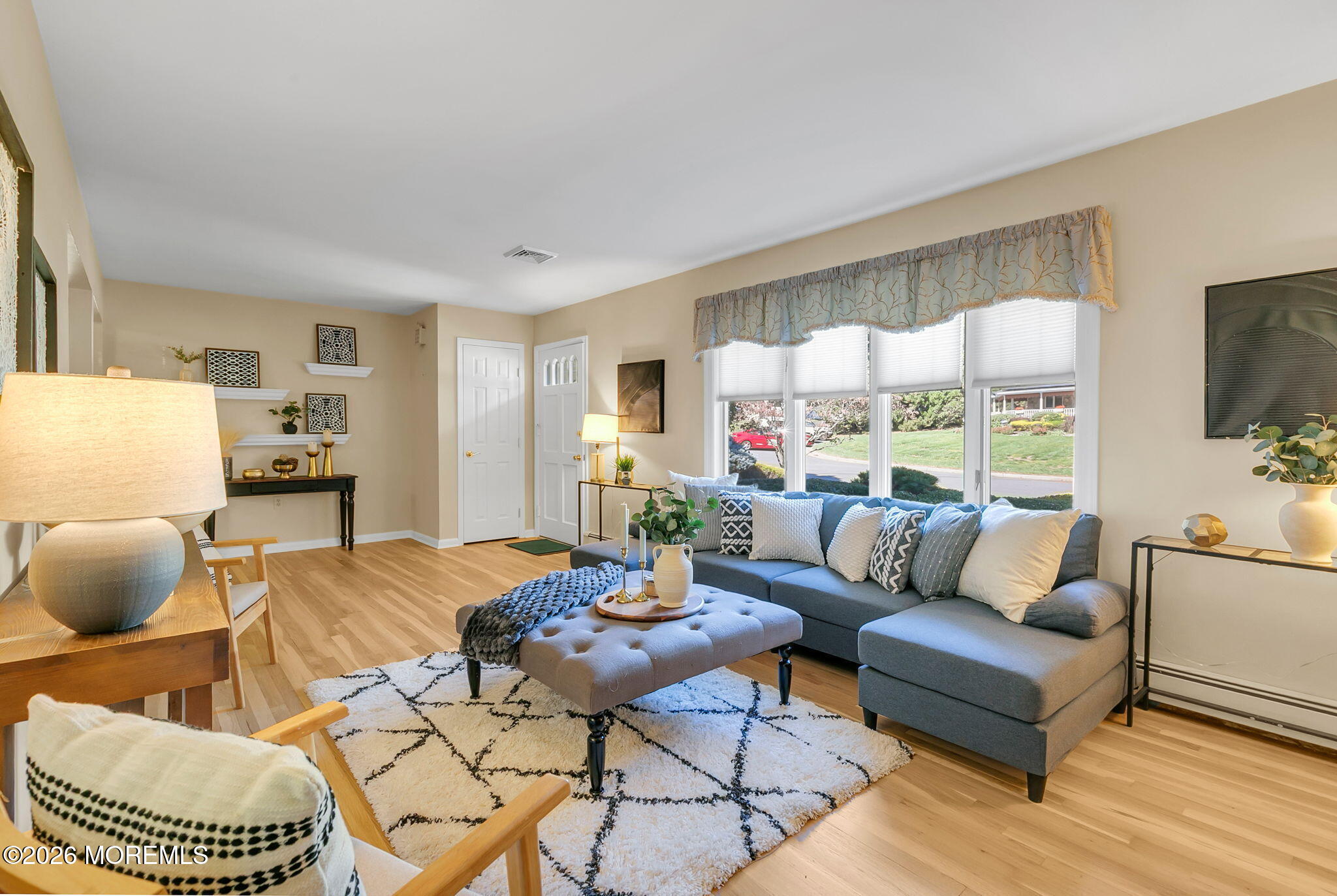 25 Stephenville Blvd, Red Bank, NJ 07701 photo