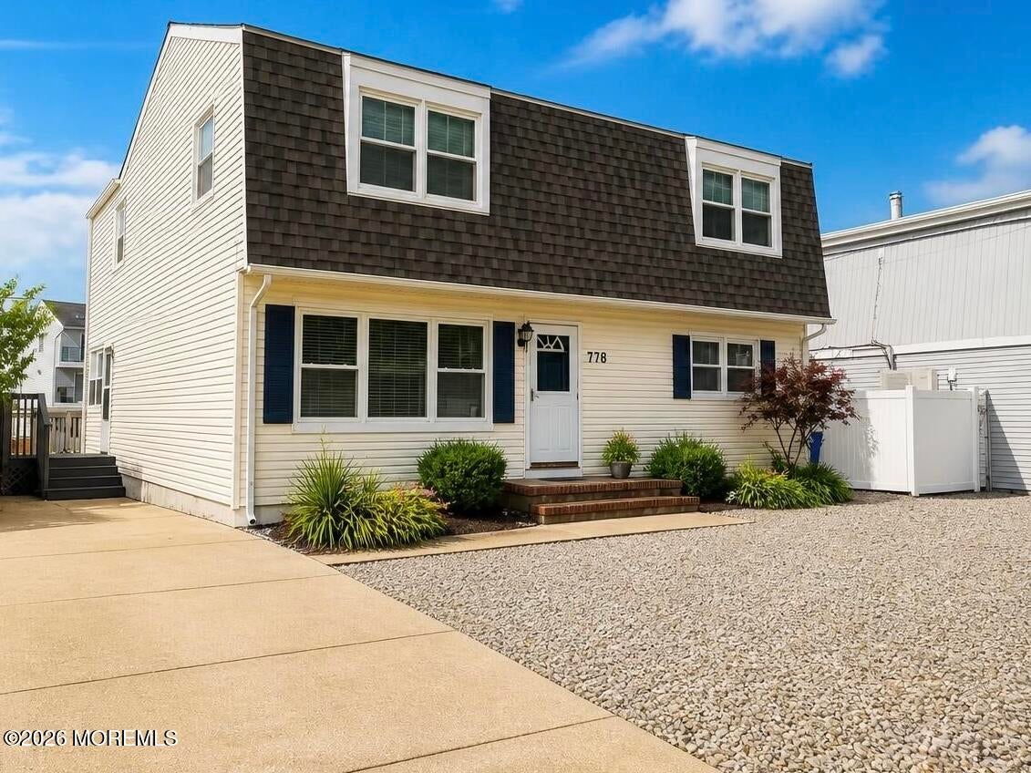 778 Tunney Point Dr, Toms River, NJ 08753 photo