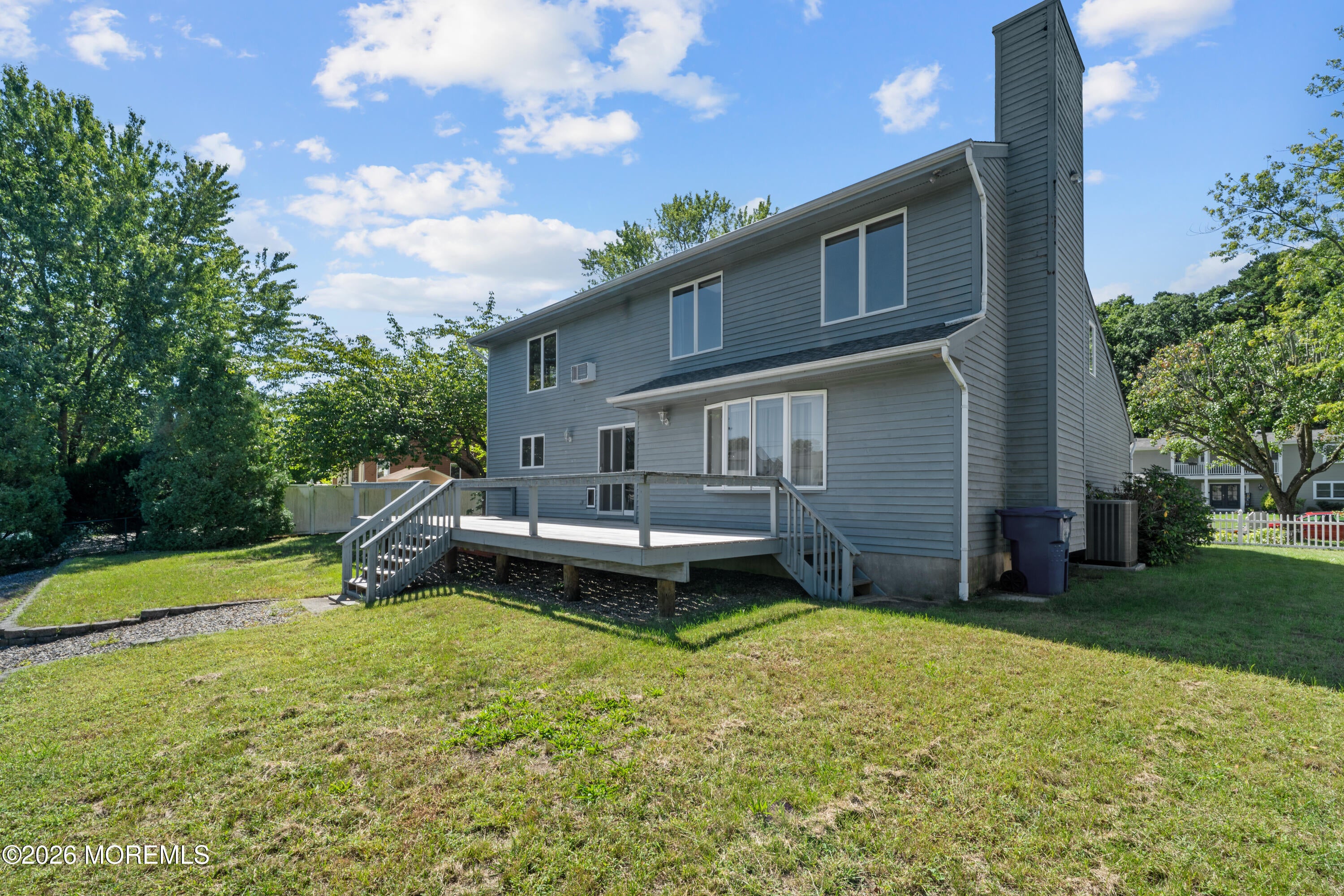 683 Mccormick Dr, Toms River, NJ 08753 photo