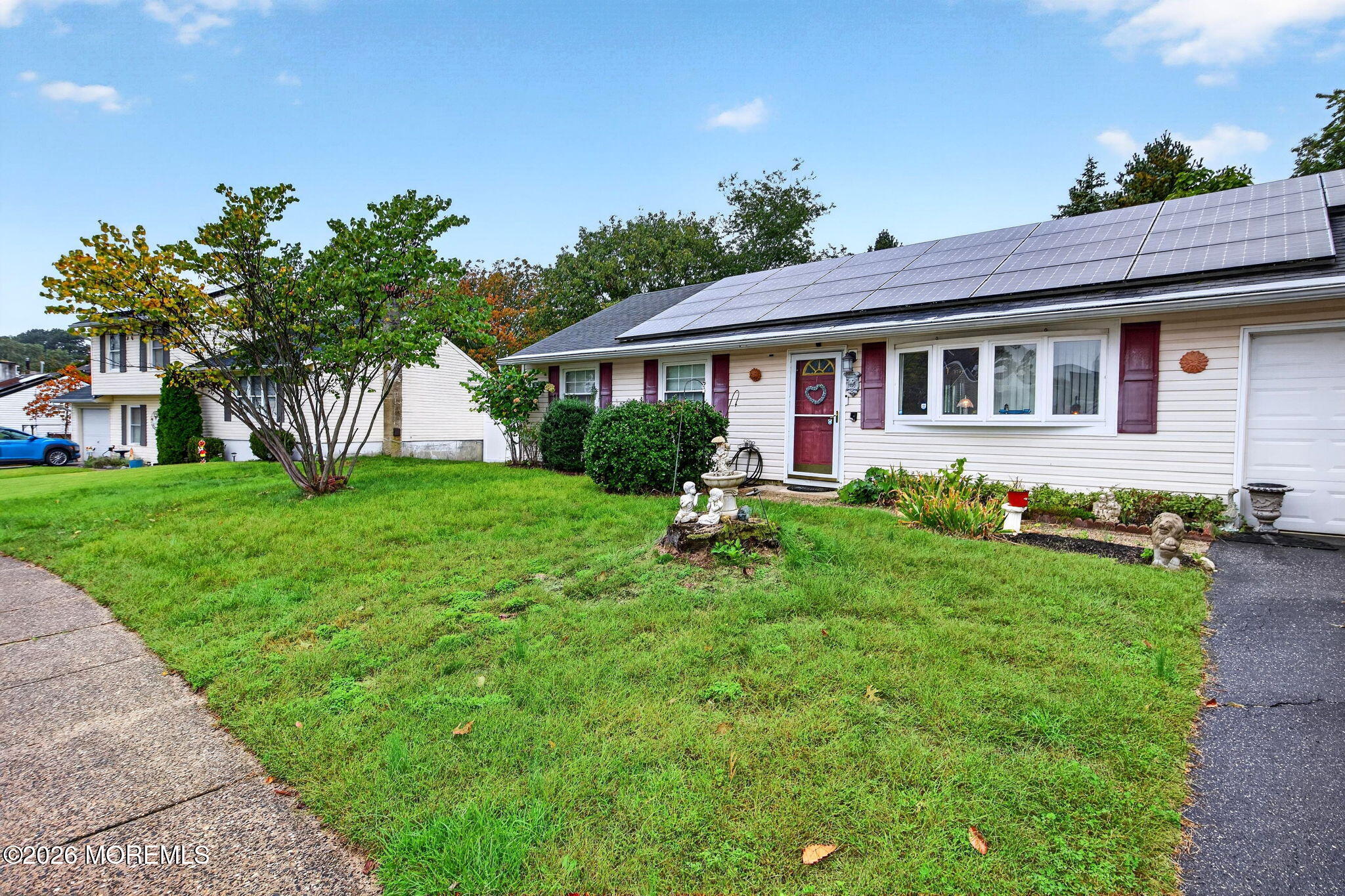 7 Colonial Ct, Barnegat, NJ 08005