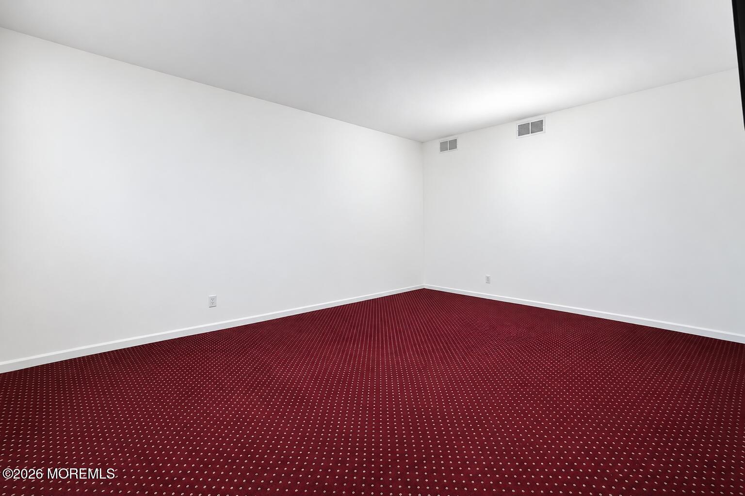 207 Superior Ct, Toms River, NJ 08755 photo