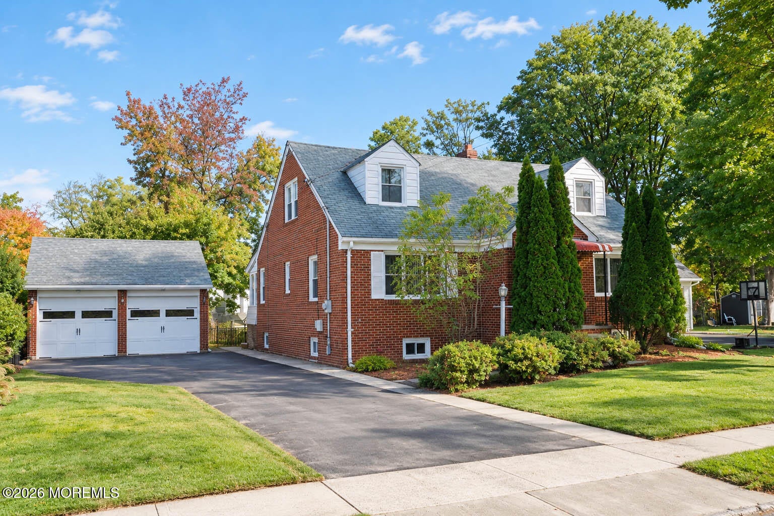154 Locust Ave, Garwood, NJ 07027
