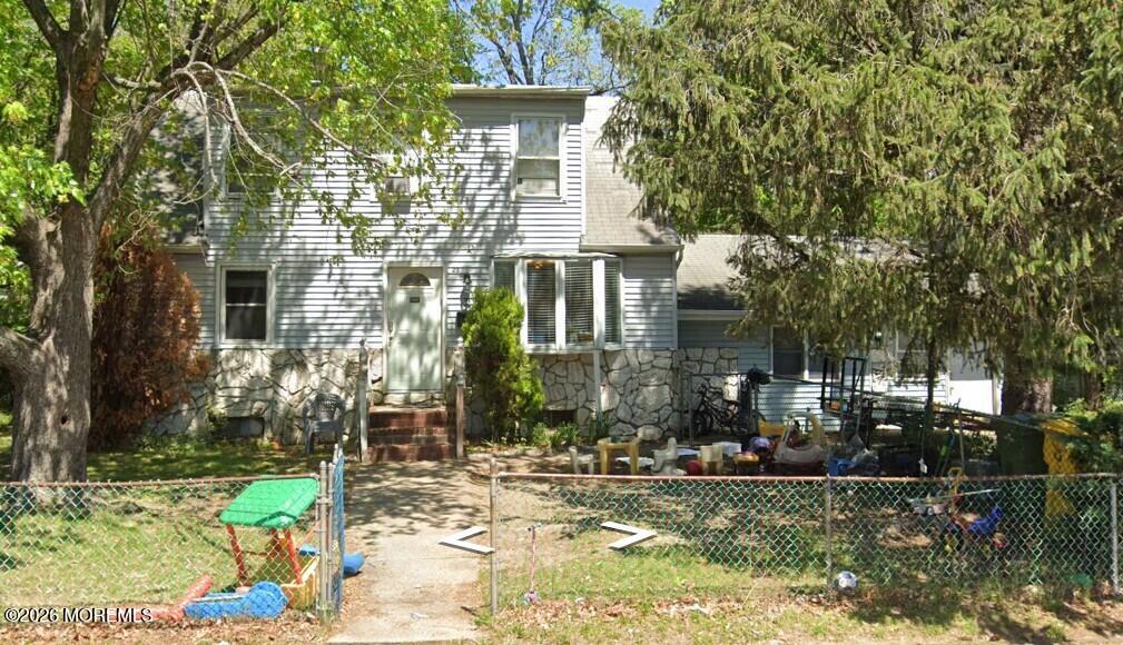 23 Carey St, Lakewood, NJ 08701